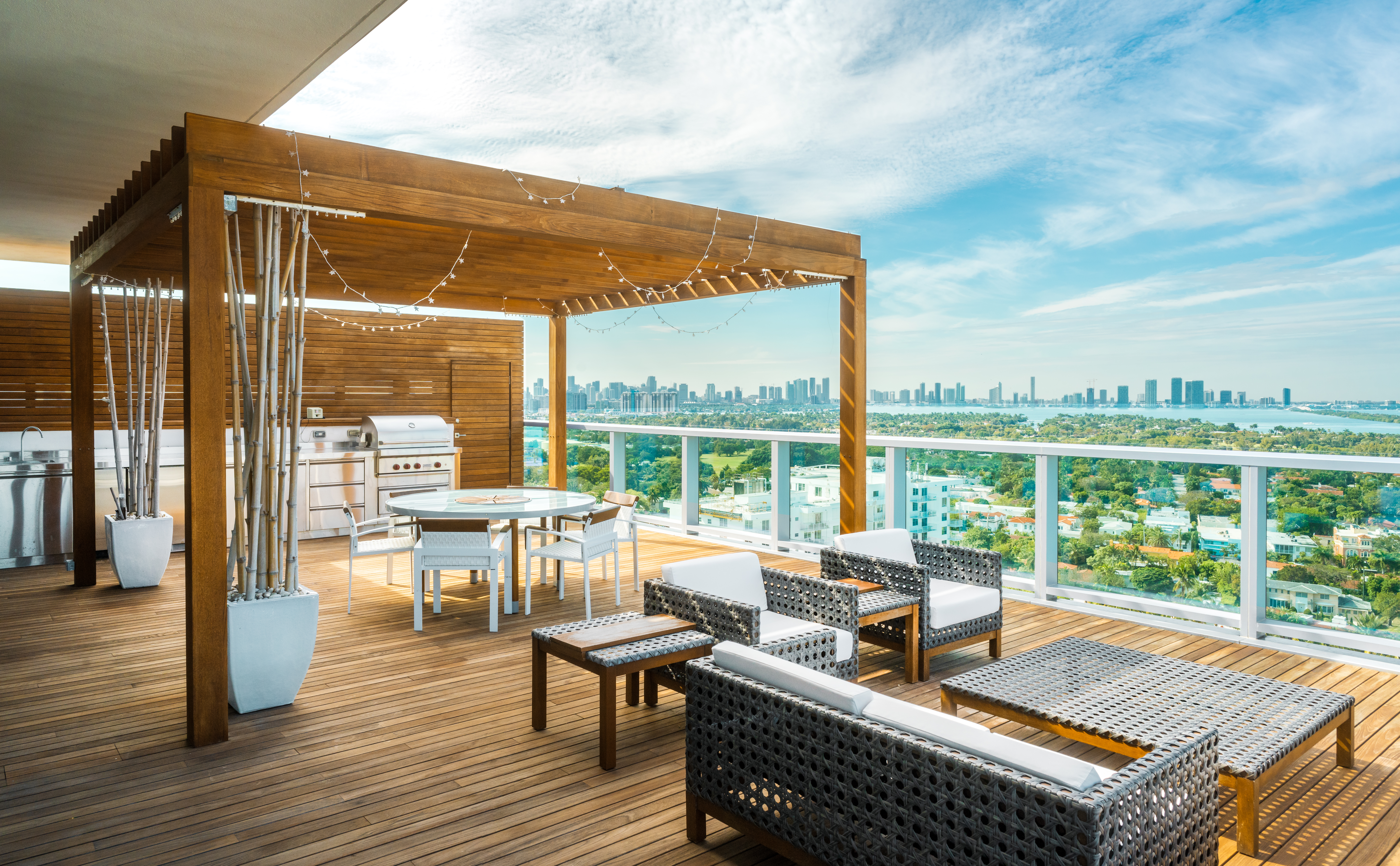 2901 E Collins Ave Unit# 1602