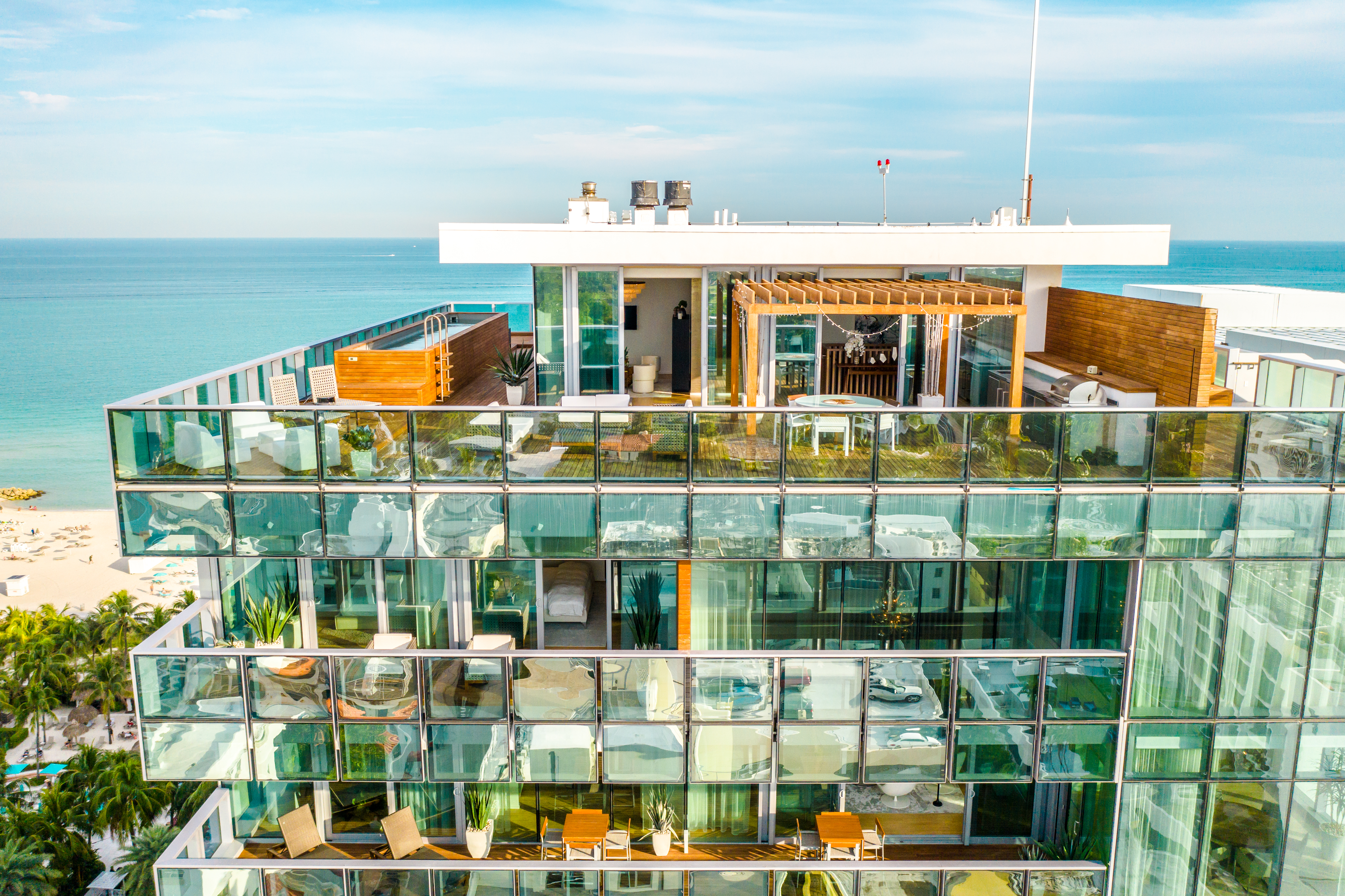 2901 E Collins Ave Unit# 1602
