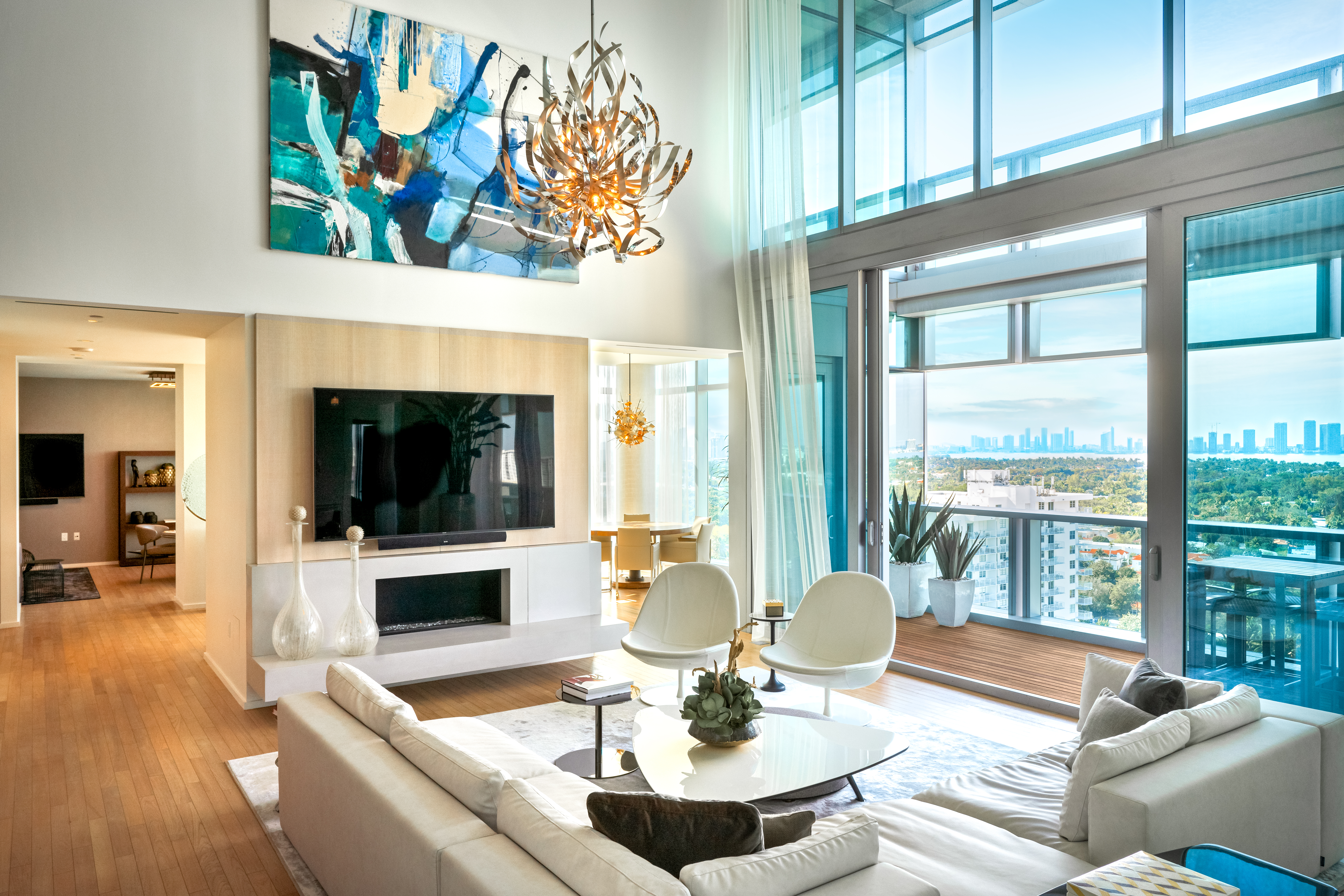 2901 E Collins Ave Unit# 1602