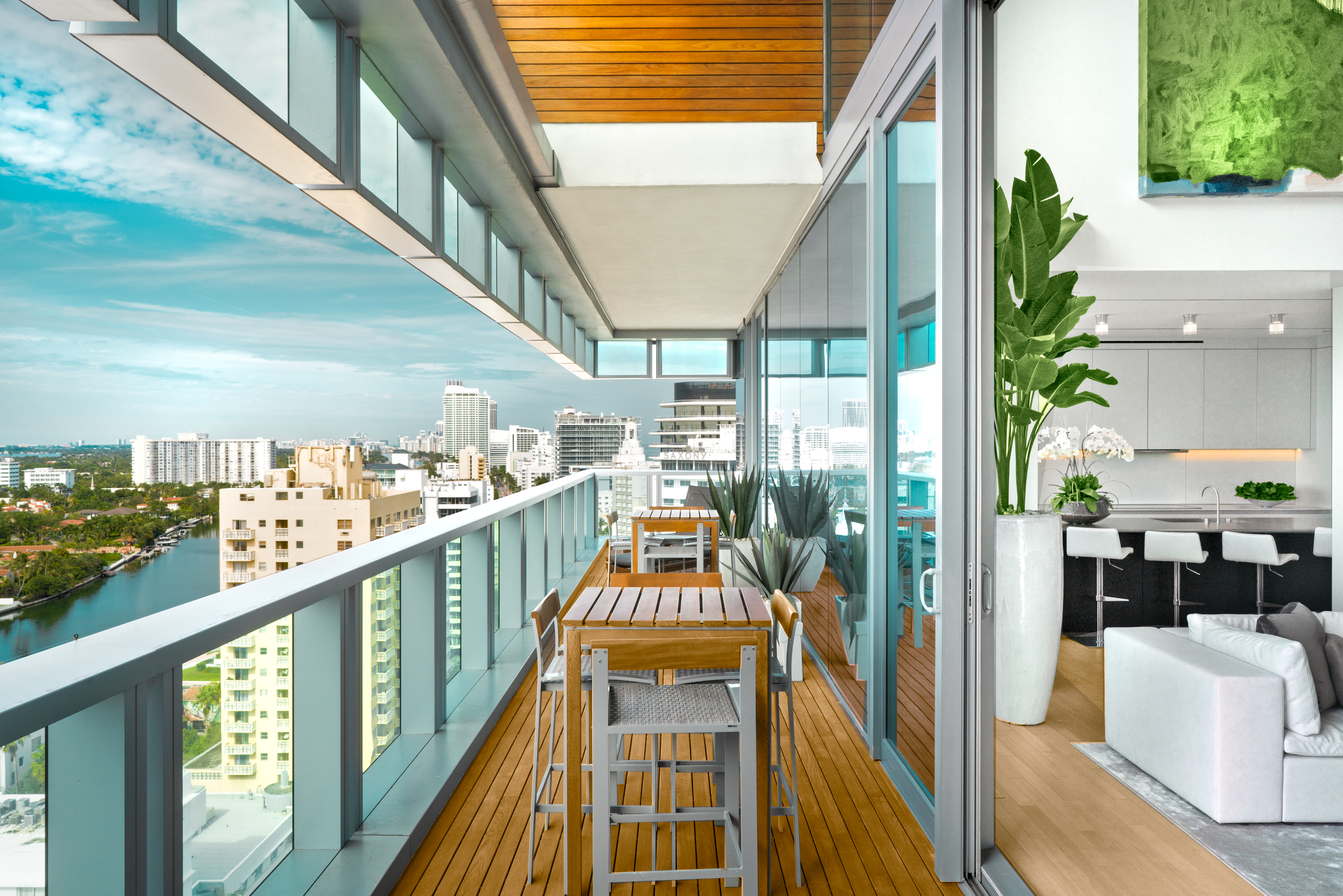 2901 E Collins Ave Unit# 1602