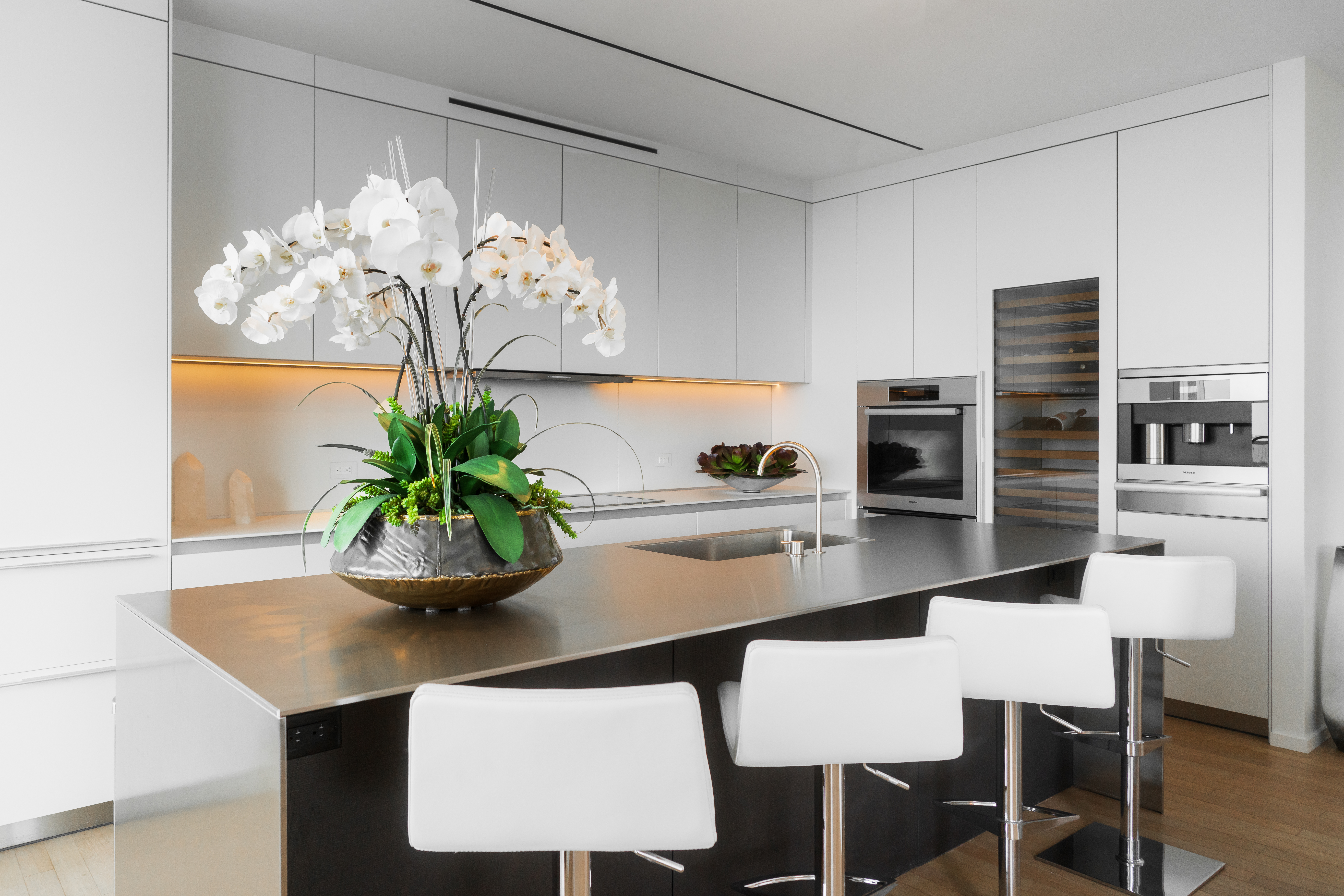 2901 E Collins Ave Unit# 1602
