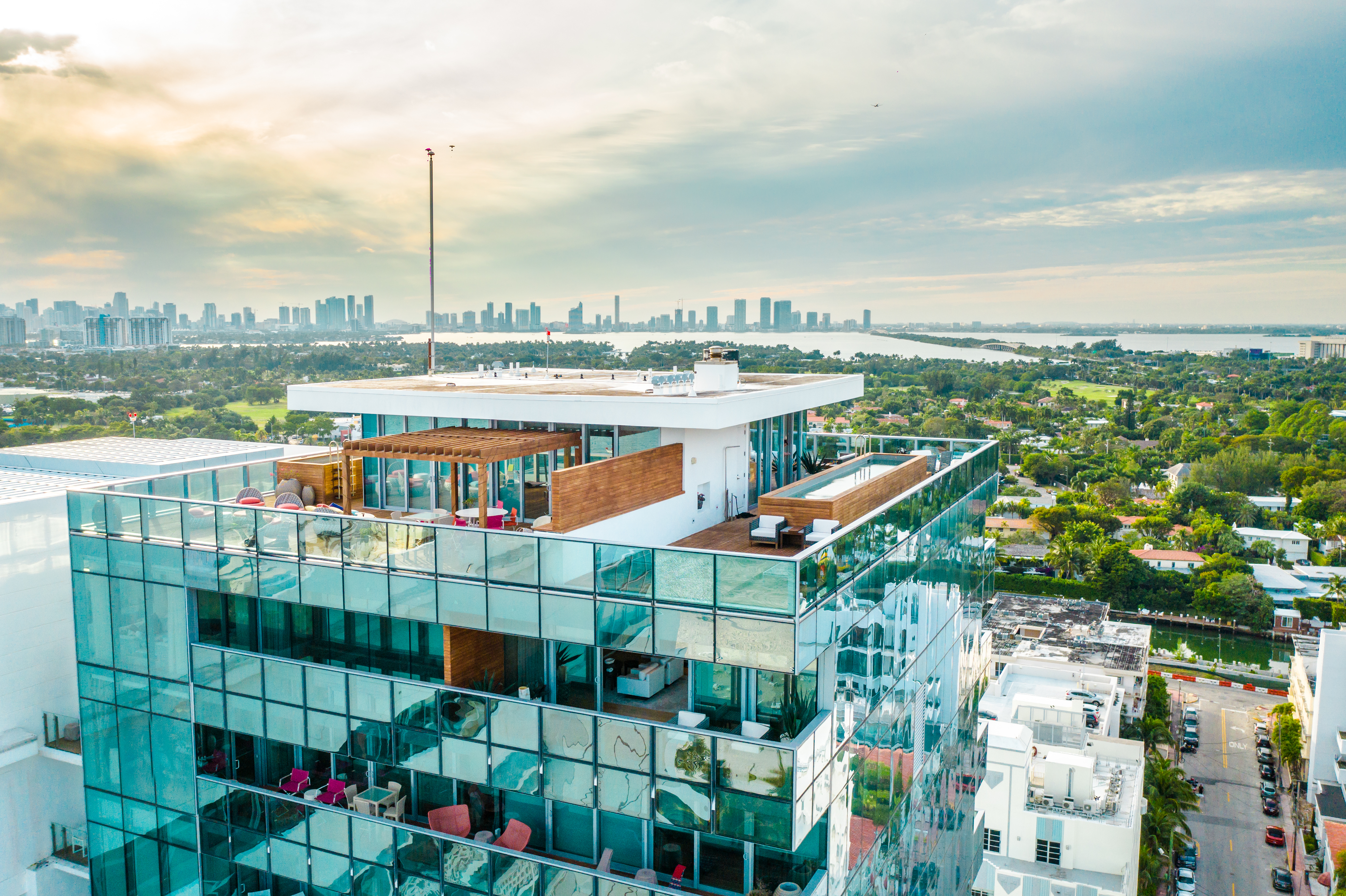 2901 E Collins Ave Unit# 1602
