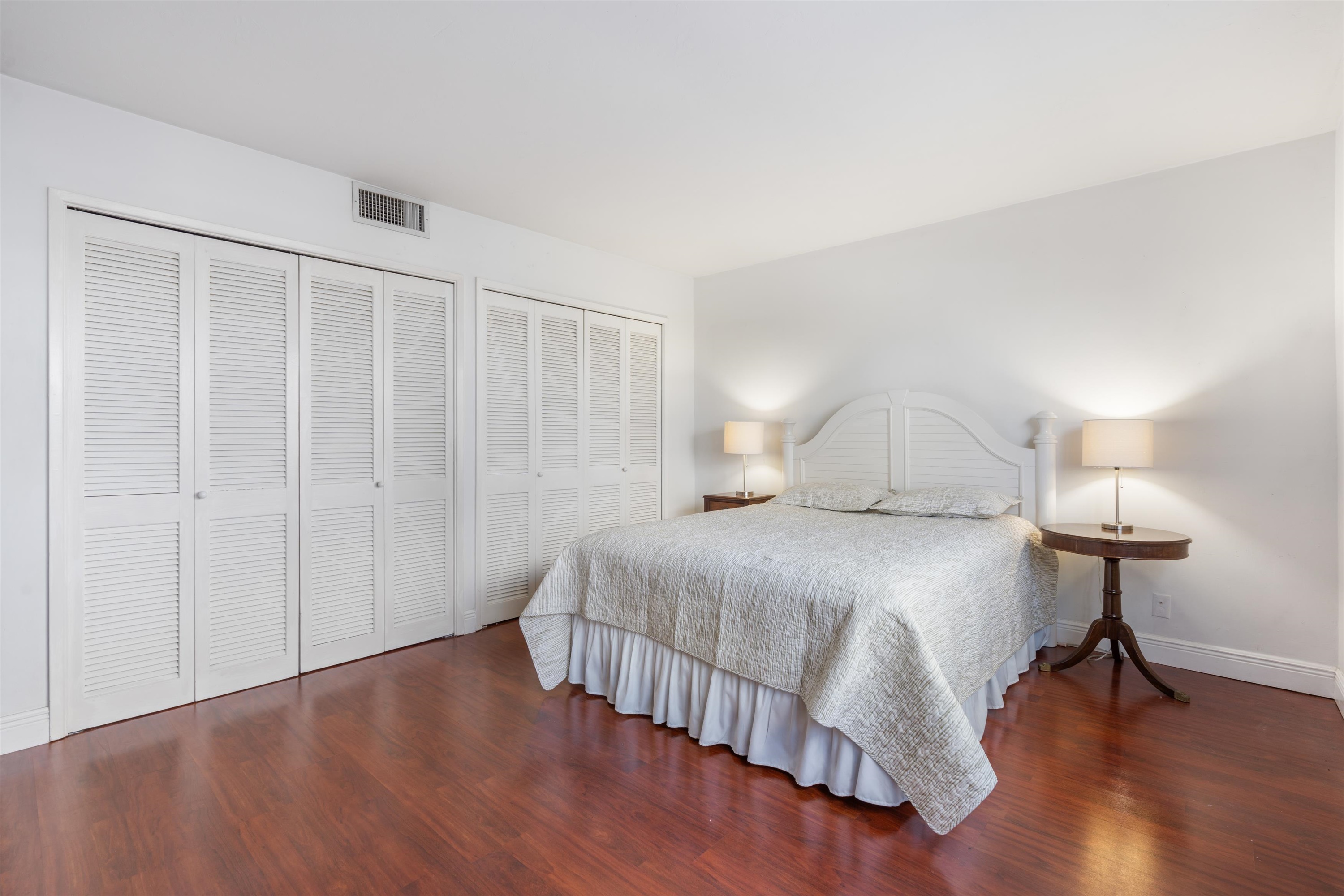 2100 S Ocean Dr #5CD