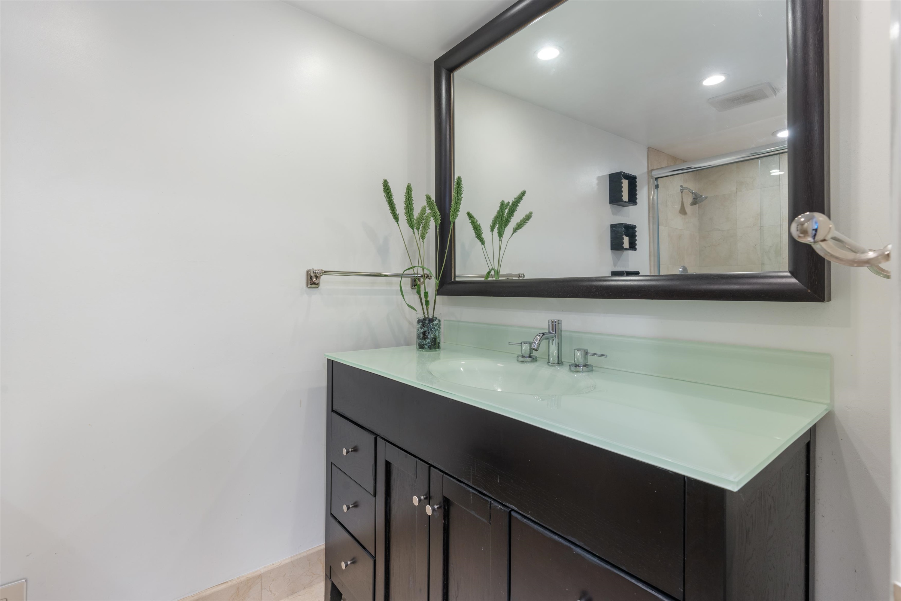 2100 S Ocean Dr #5CD