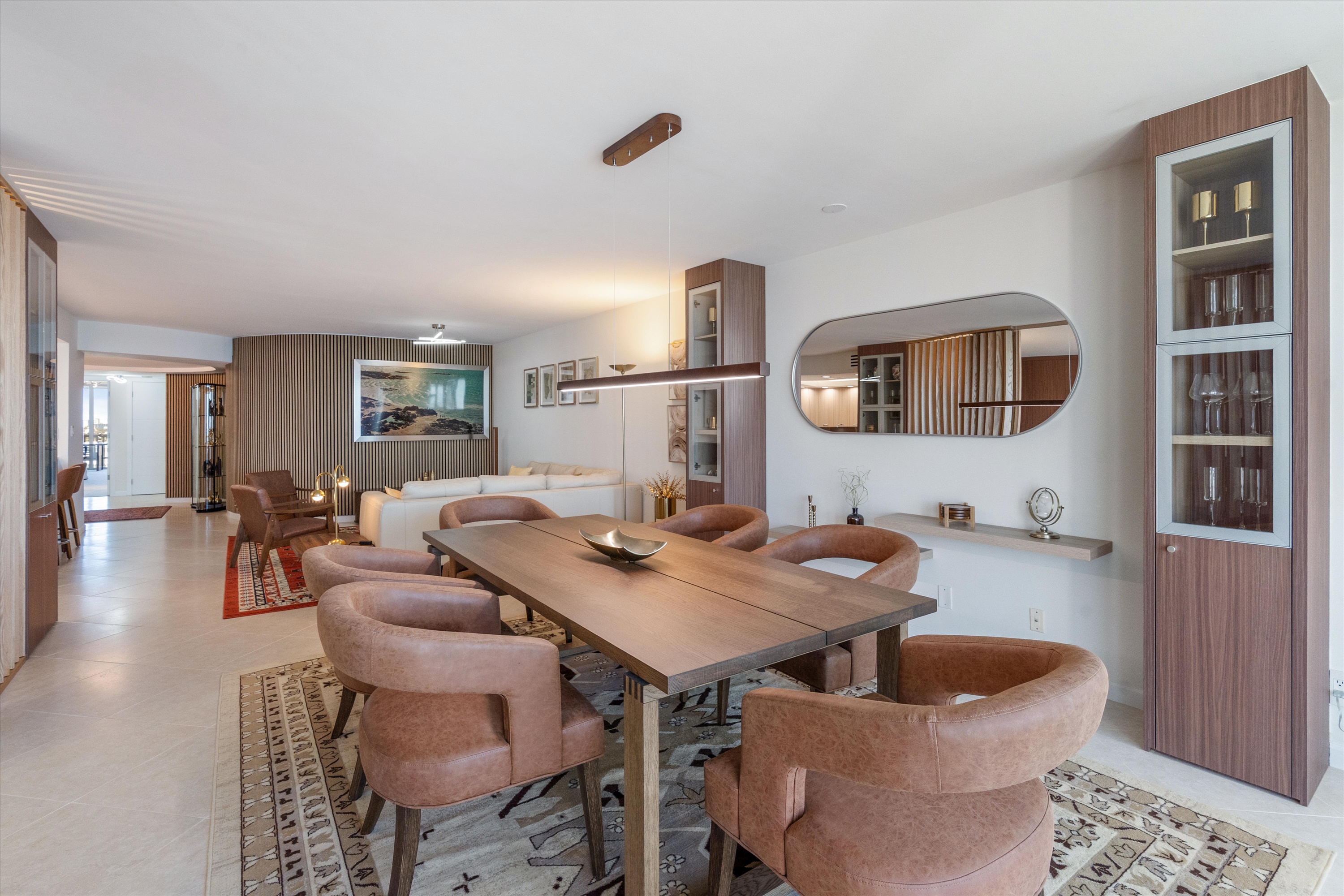 2200 S Ocean Ln #905