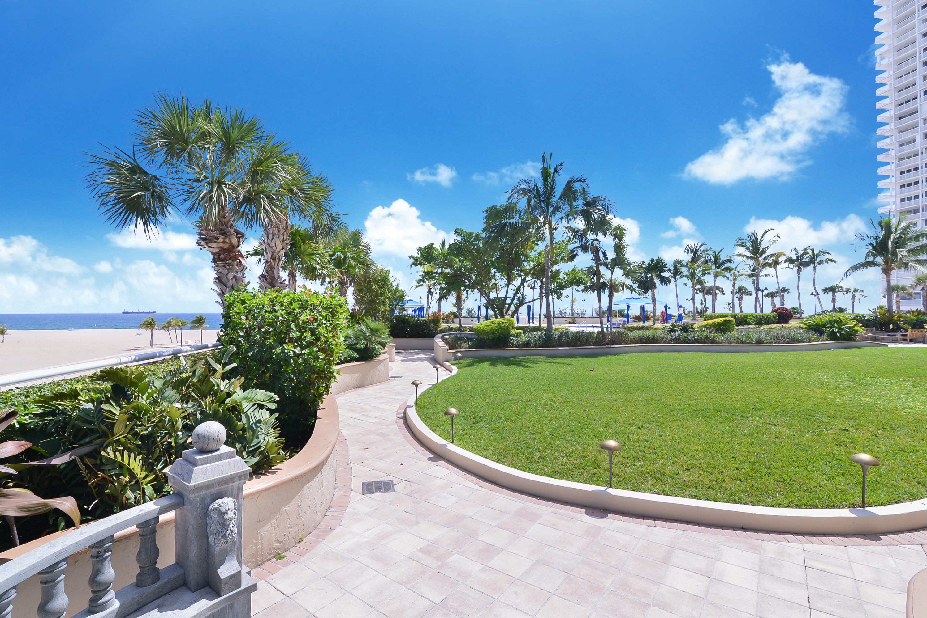 2100 S Ocean Ln Unit# 1912