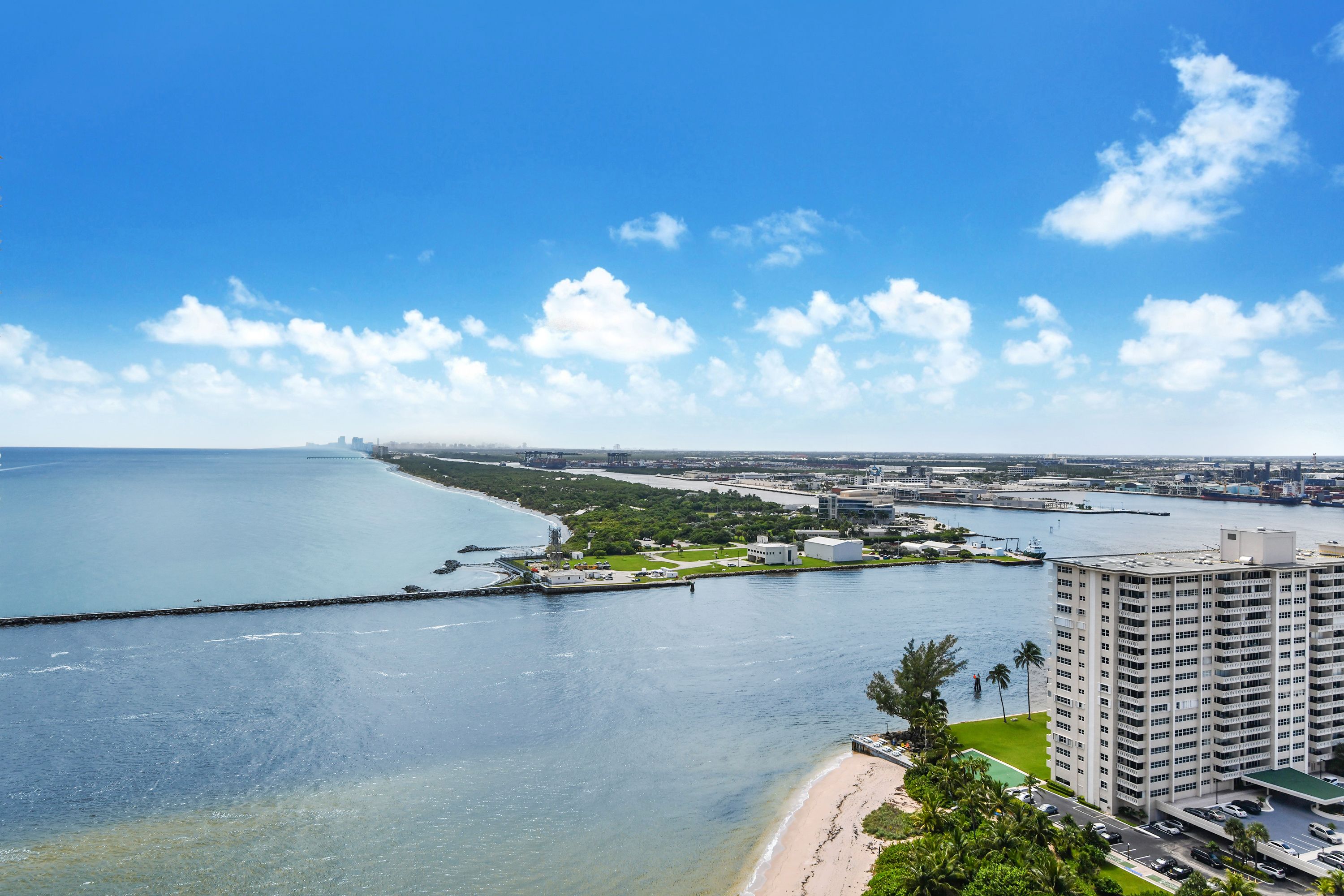 2100 S Ocean Ln Unit# 1912
