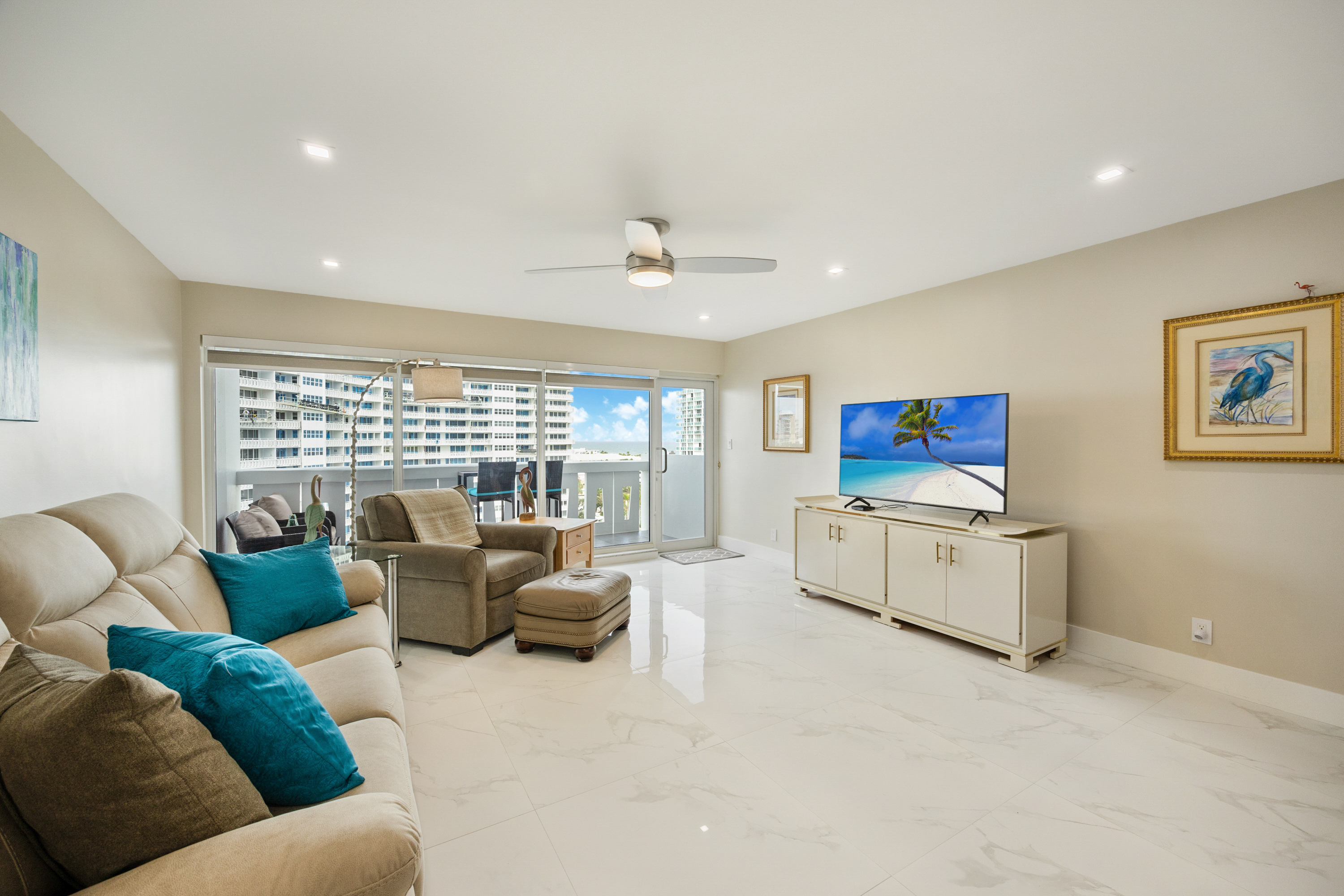 2100 S Ocean Dr #10B