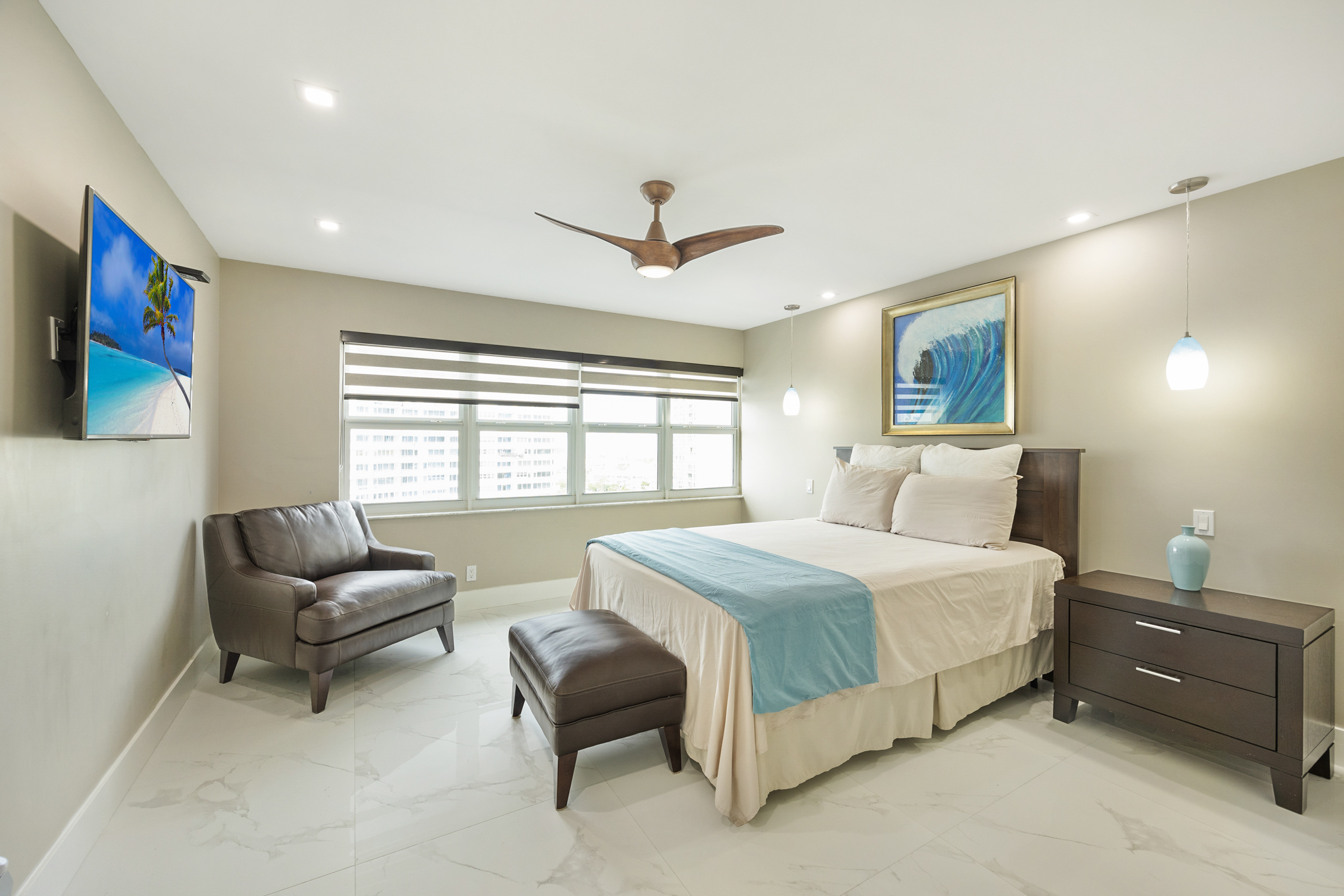 2100 S Ocean Dr #10B
