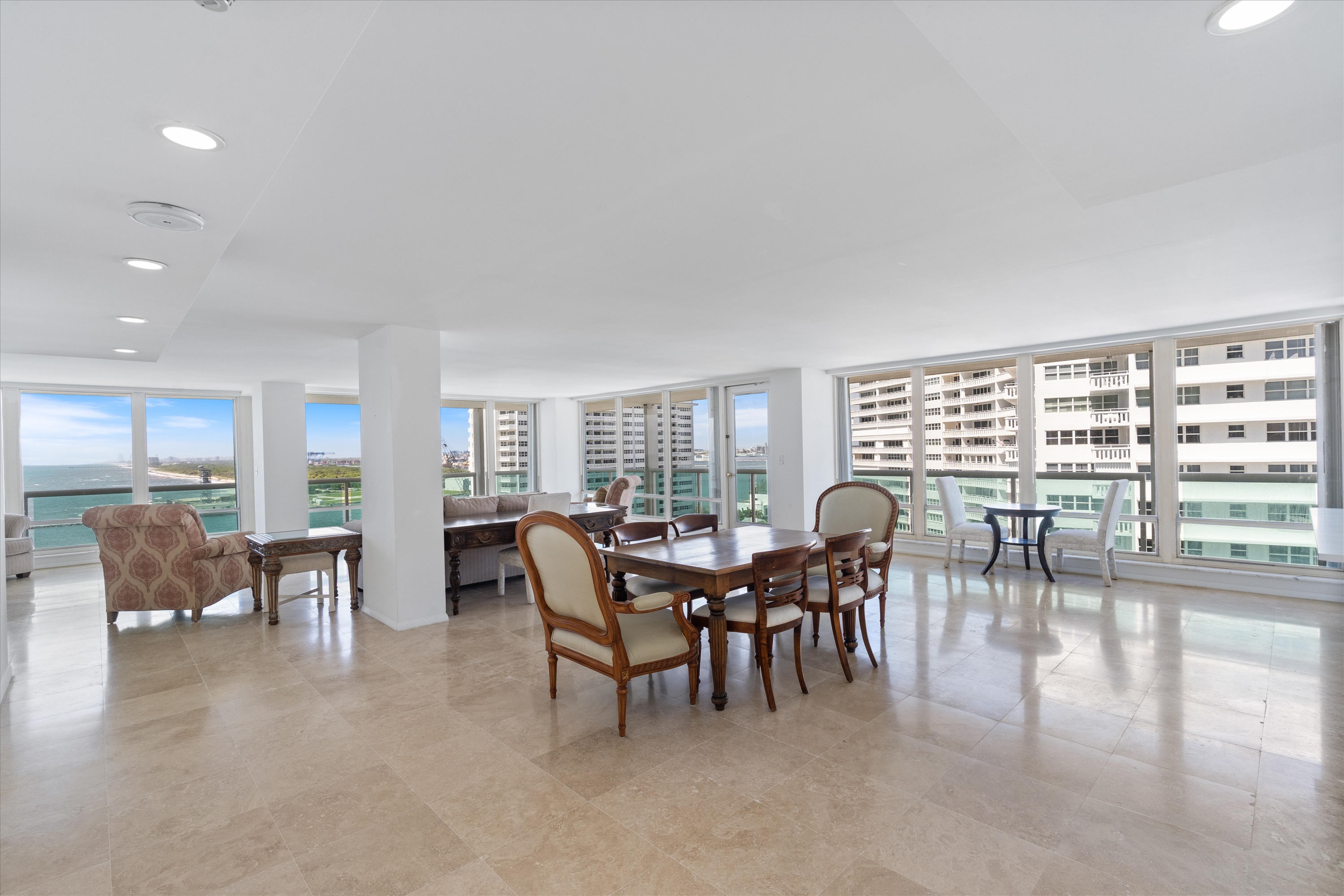 2100 S Ocean Ln #1002