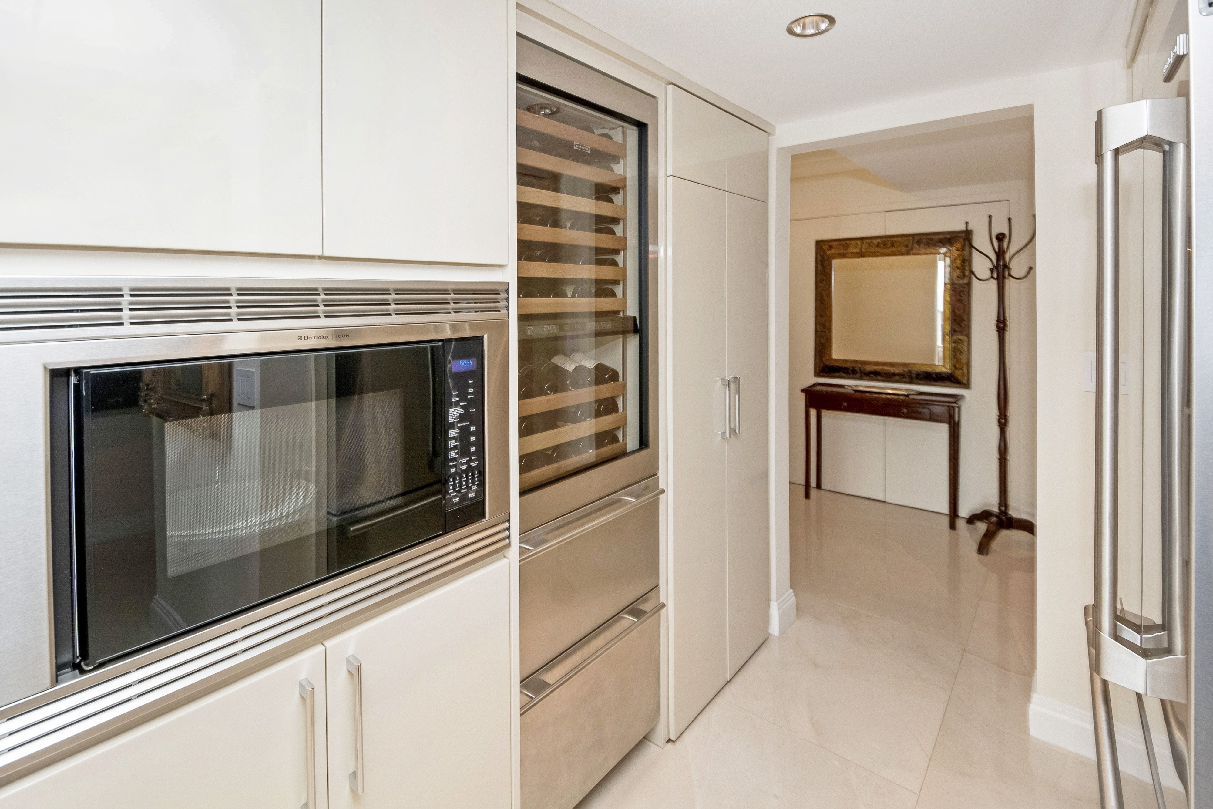 2200 S Ocean Ln #1405
