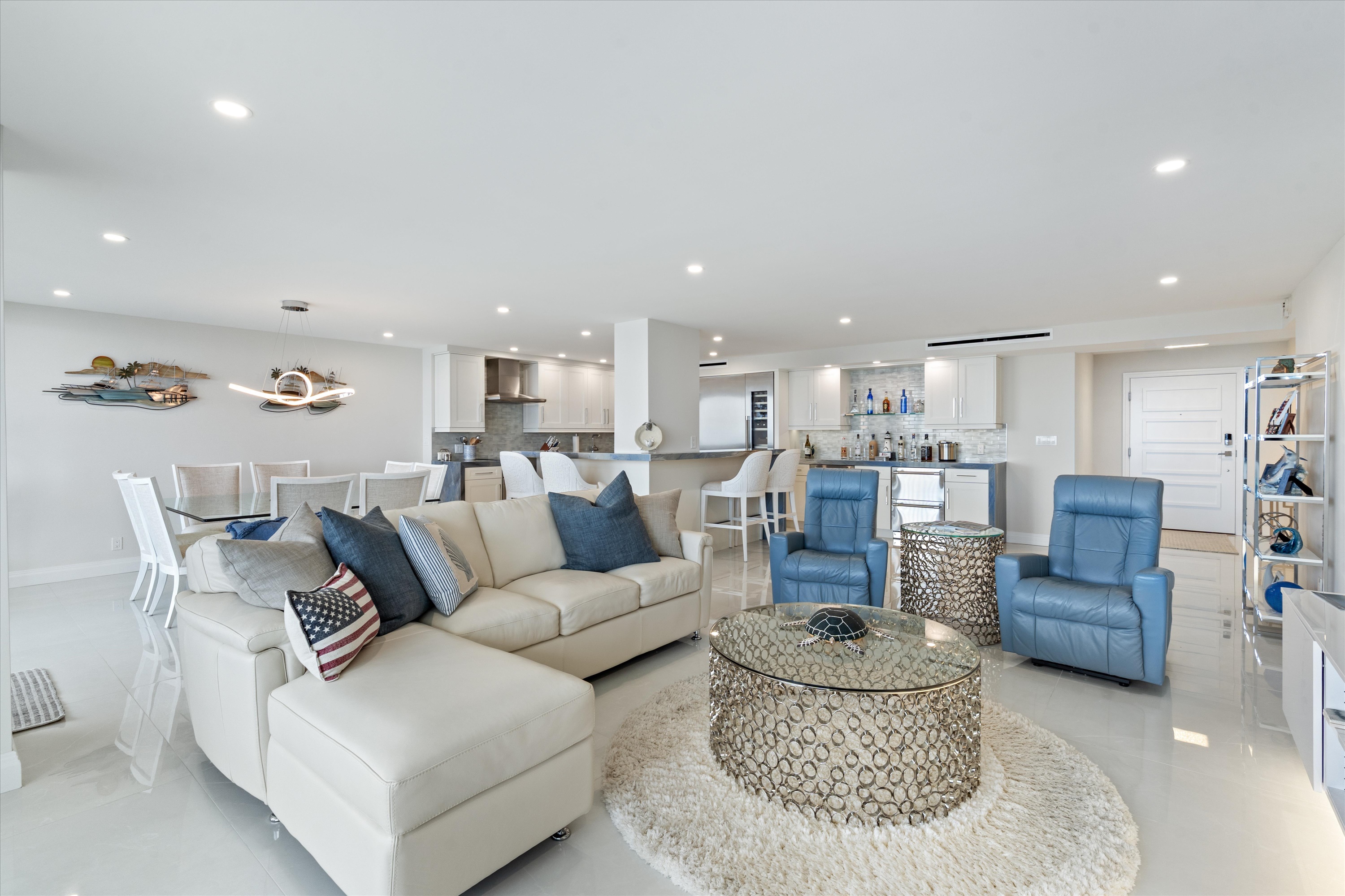2200 S Ocean Ln #2804