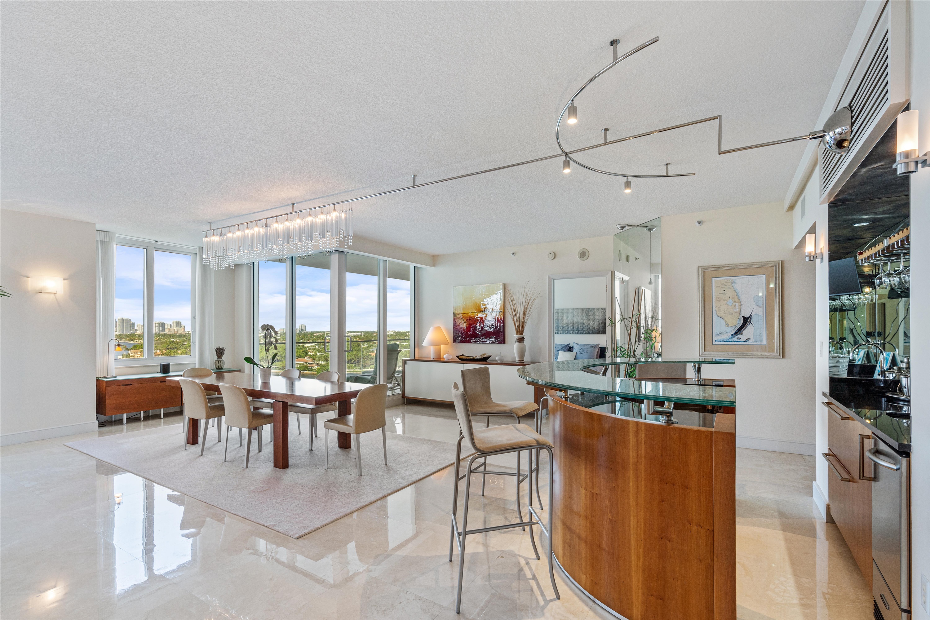 3055 Harbor Dr #1202
