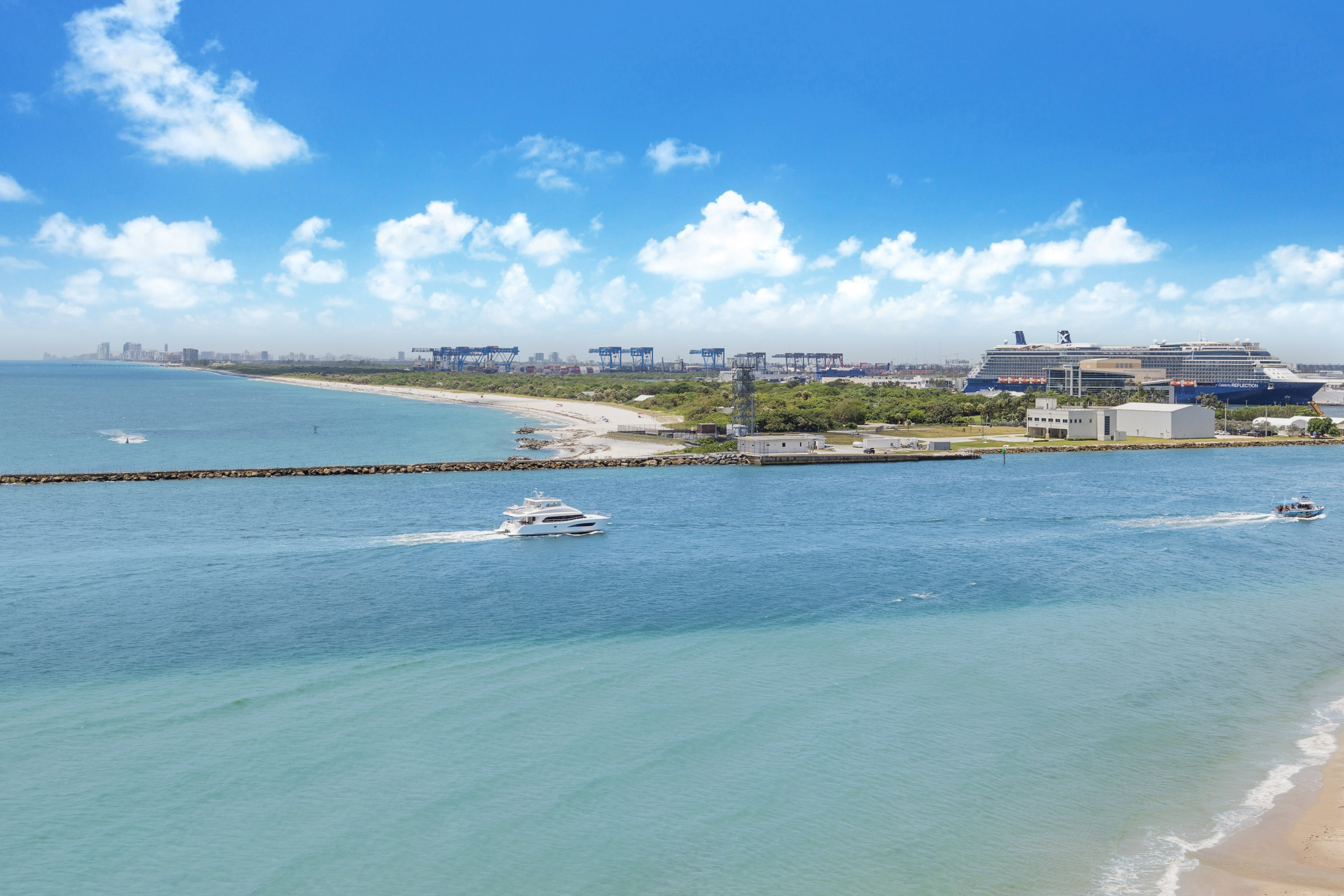 2200 S Ocean Ln #808