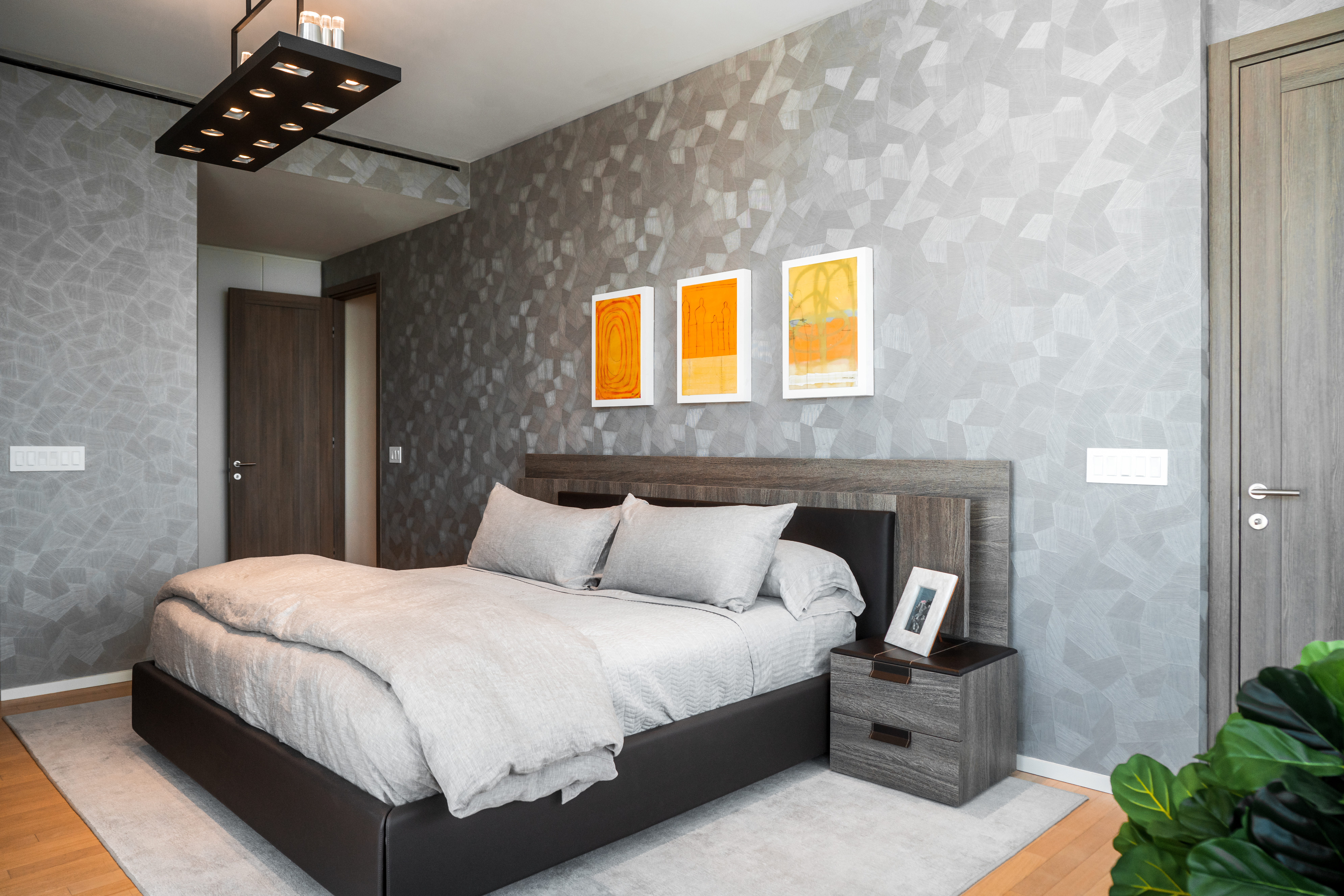 2901 Collins Ave Unit# 1602