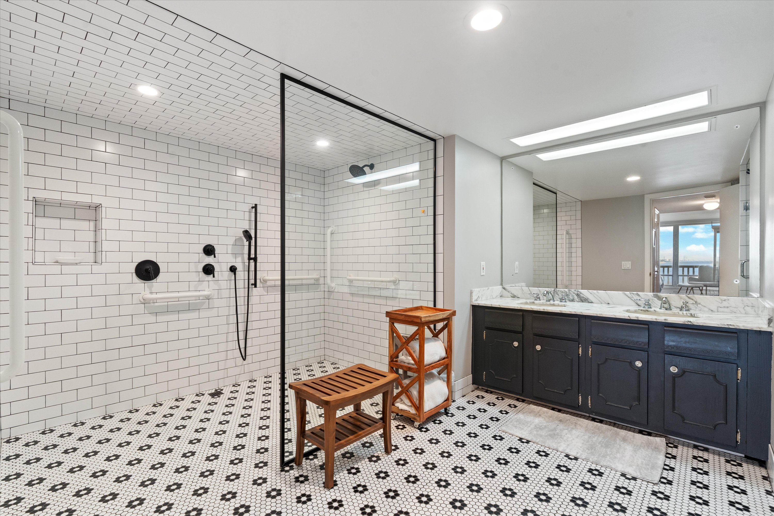 2200 S Ocean Ln Unit# 708