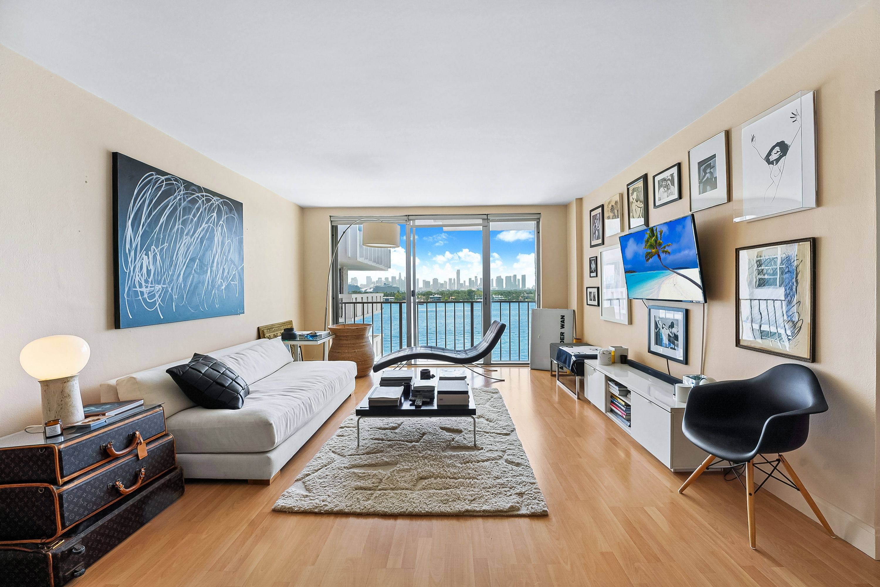 800 West Ave Unit# 917