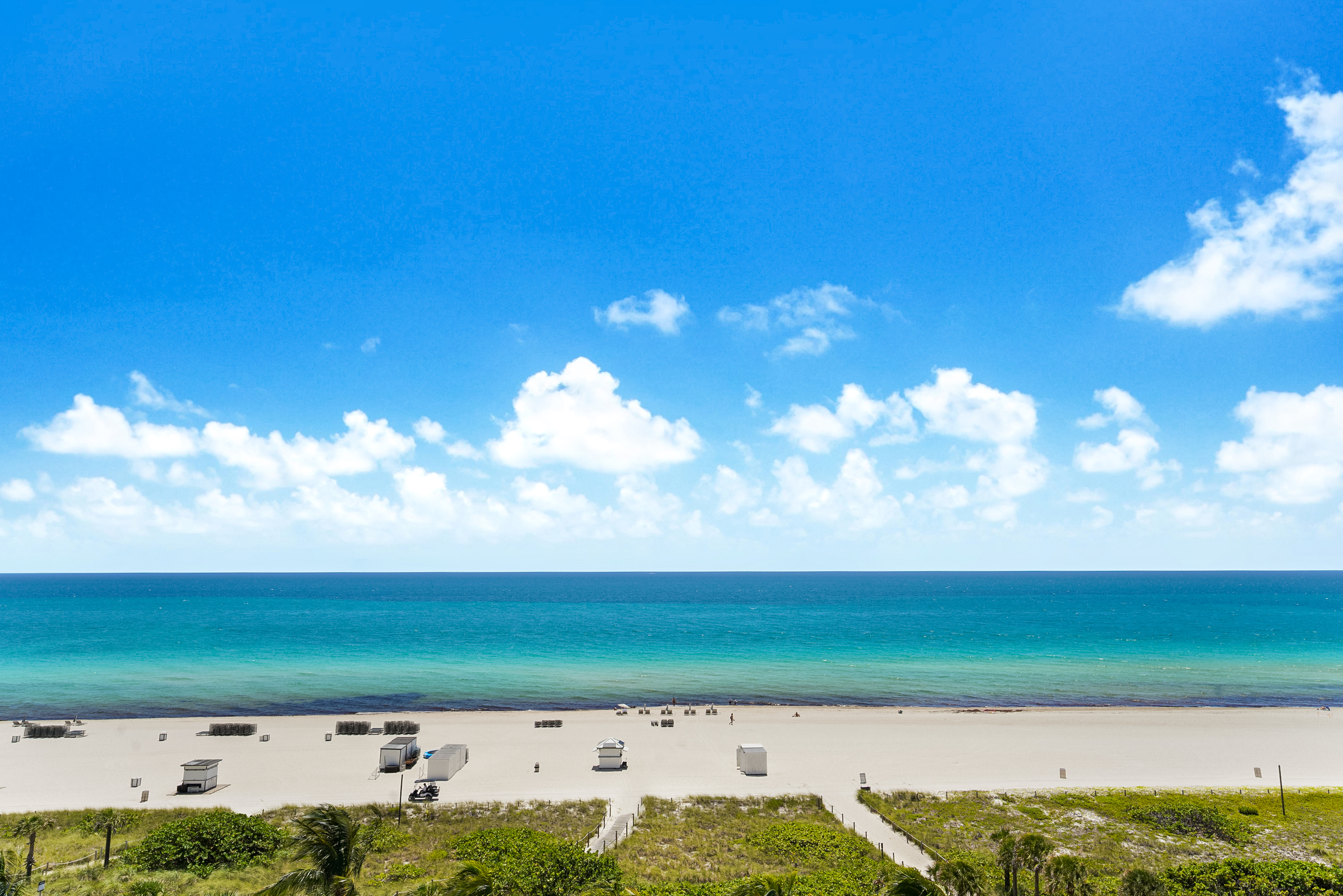 5875 Collins Ave Unit# 902
