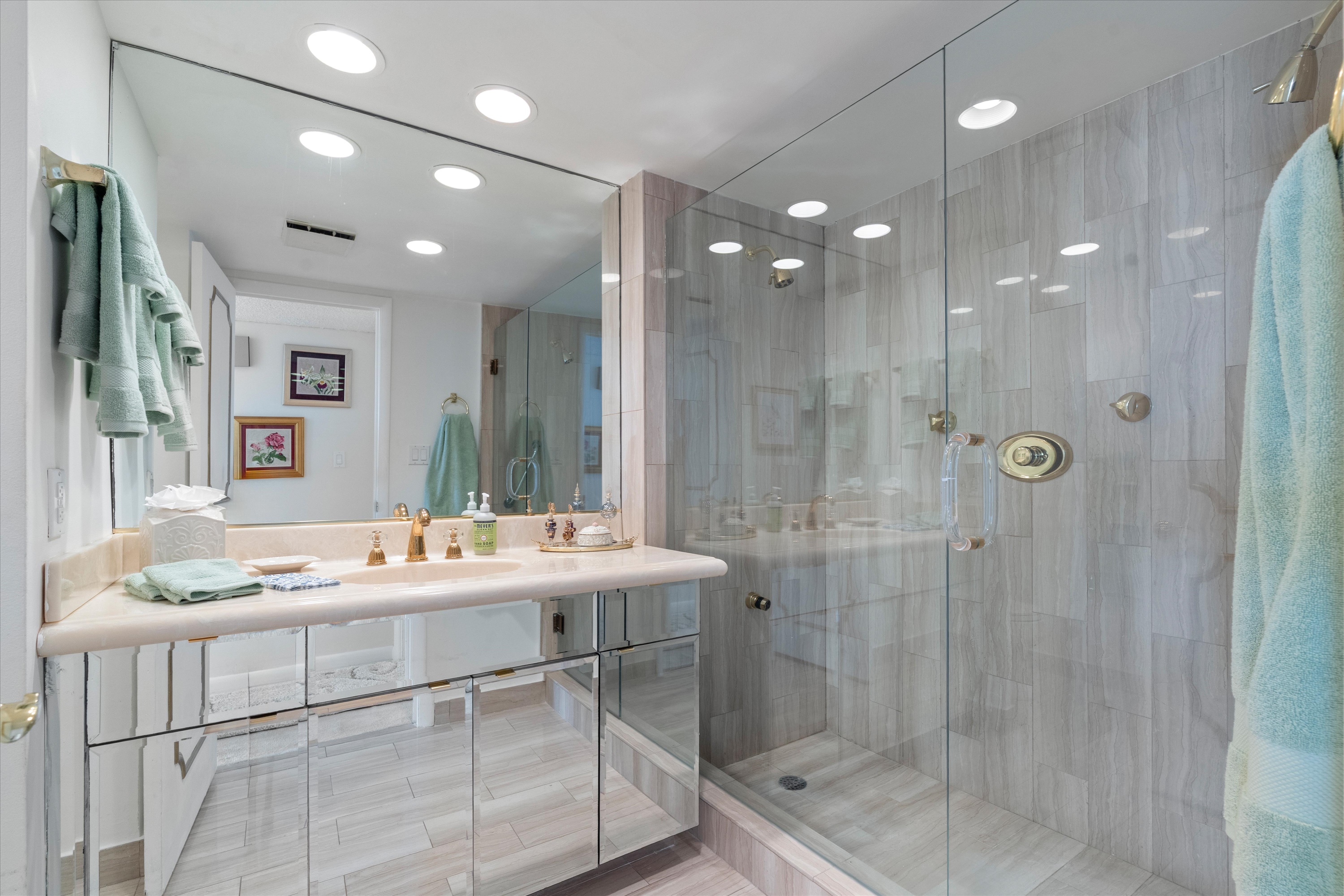 2100 S Ocean Ln Unit# 1512