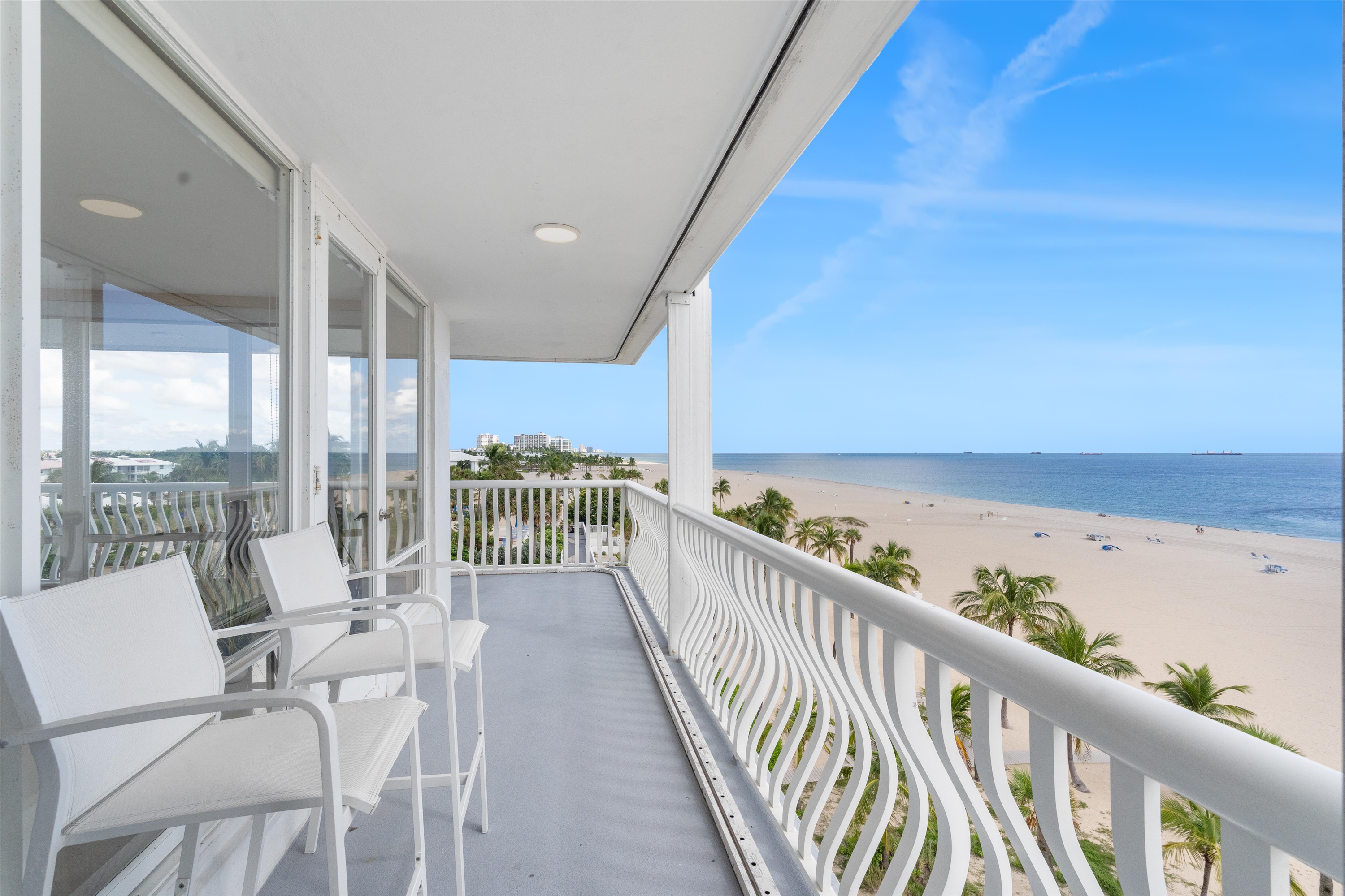2200 S Ocean Ln #409