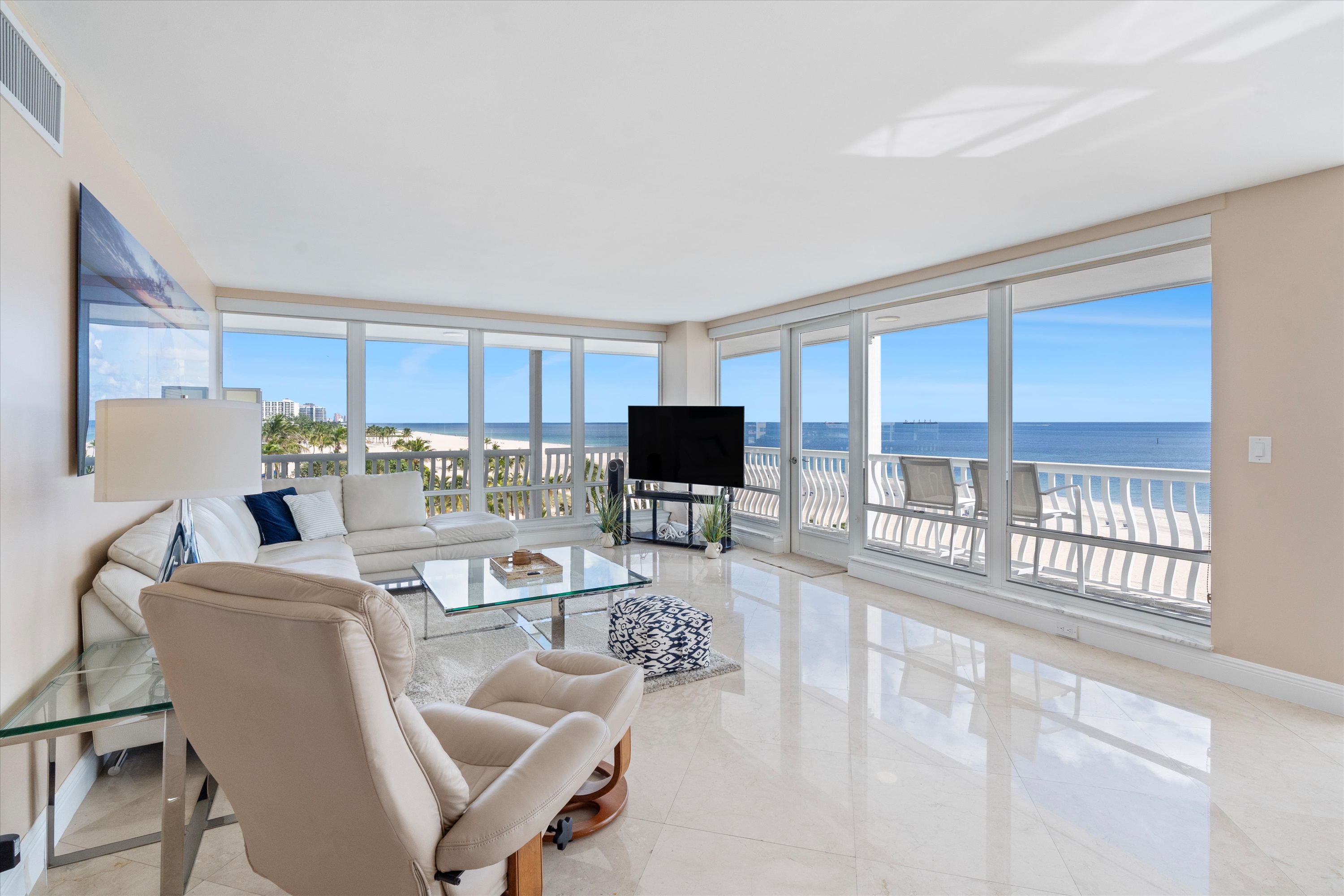 2200 S Ocean Ln #409