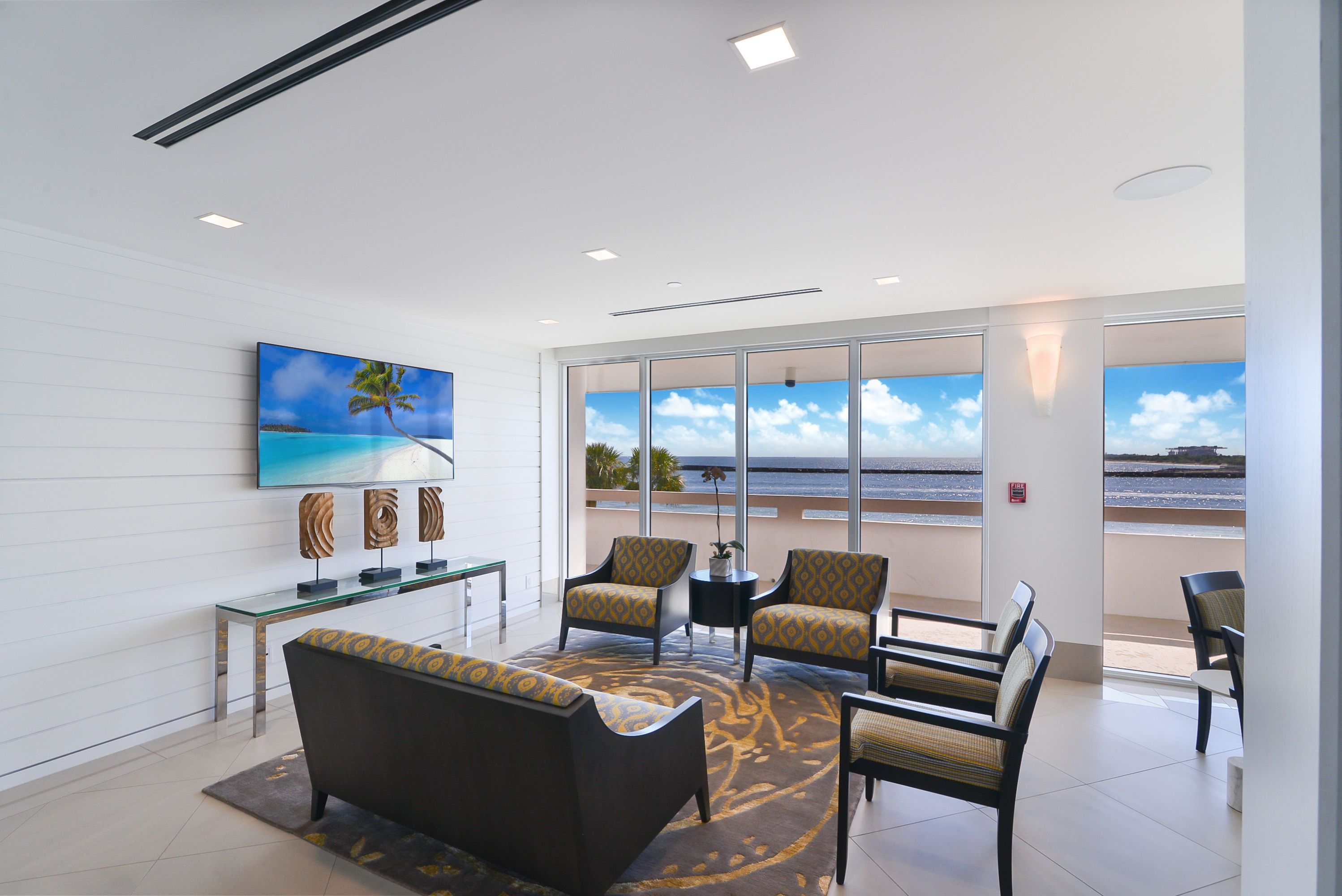2200 S Ocean Ln #409