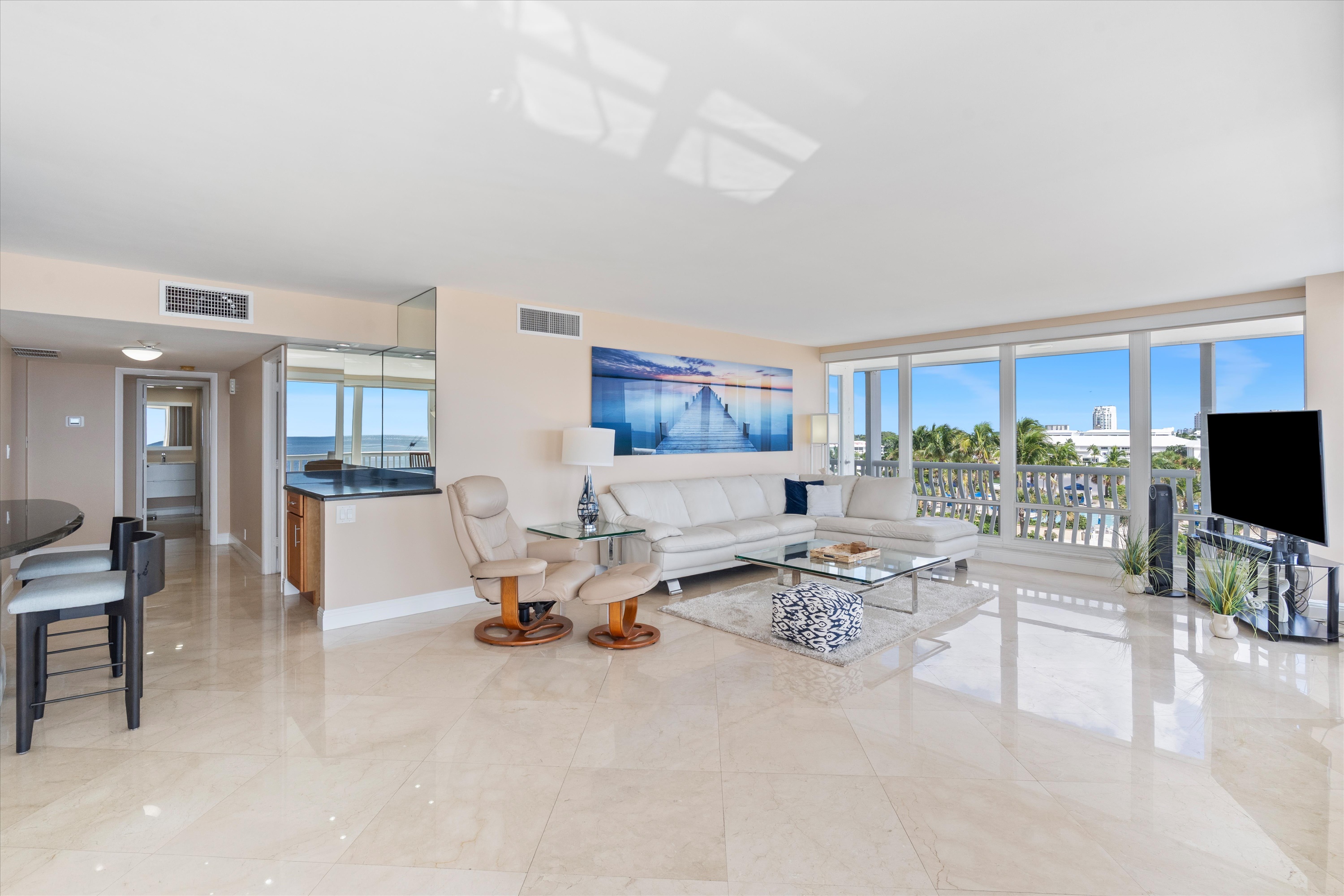 2200 S Ocean Ln #409