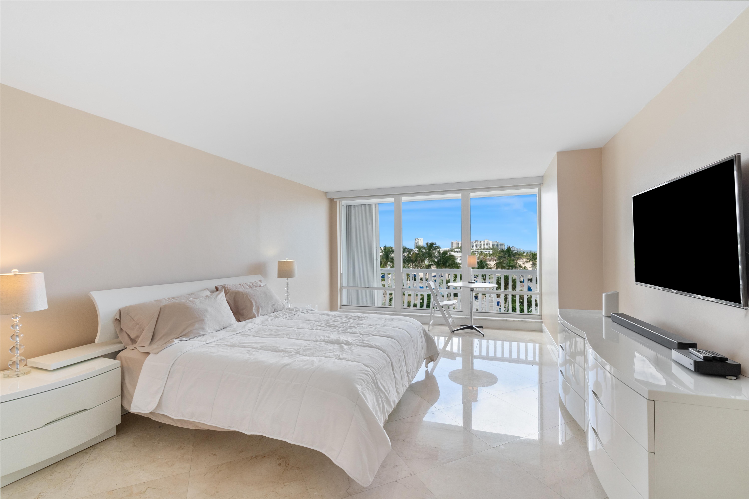 2200 S Ocean Ln #409