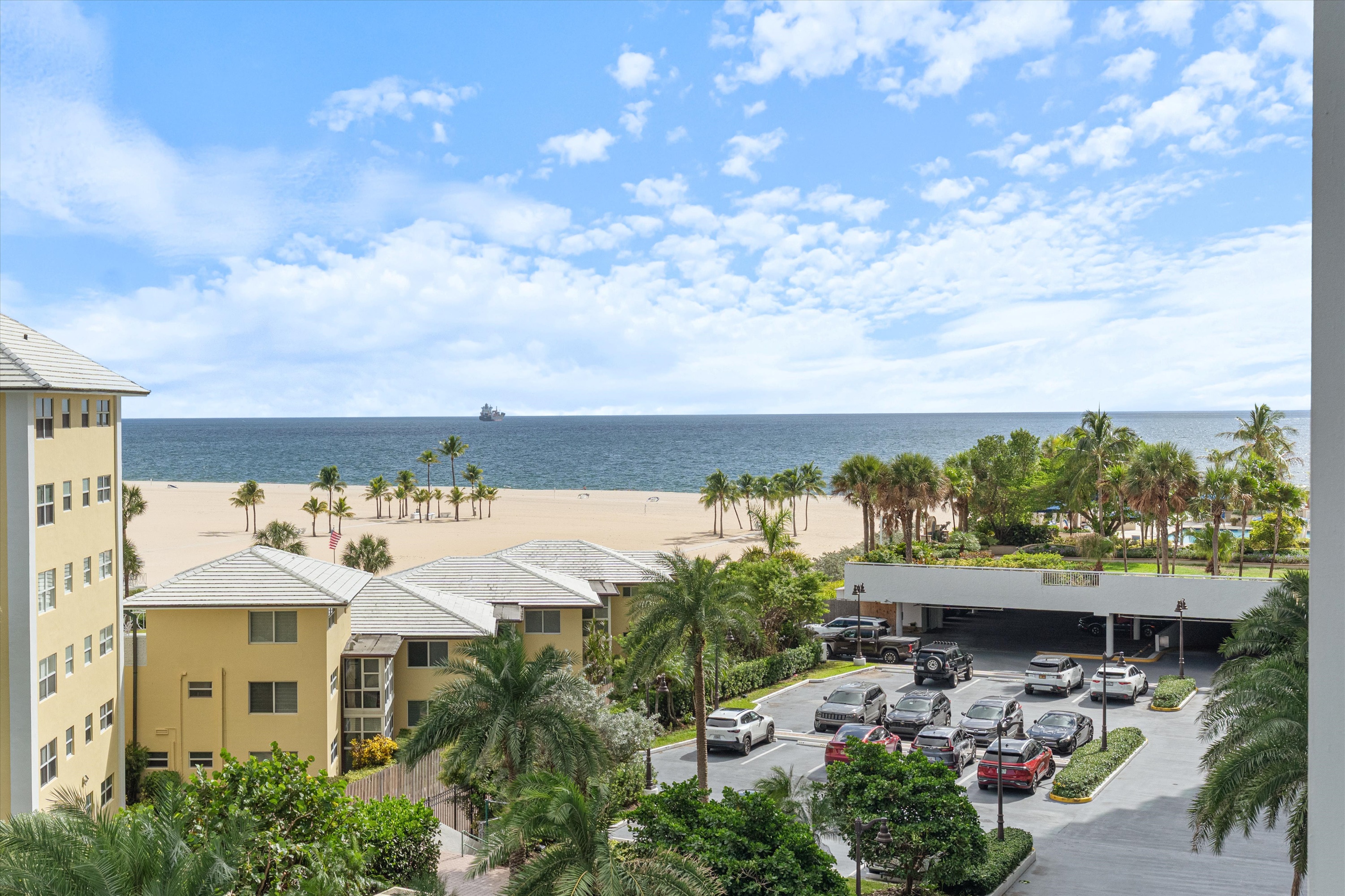 2100 S Ocean Ln #401