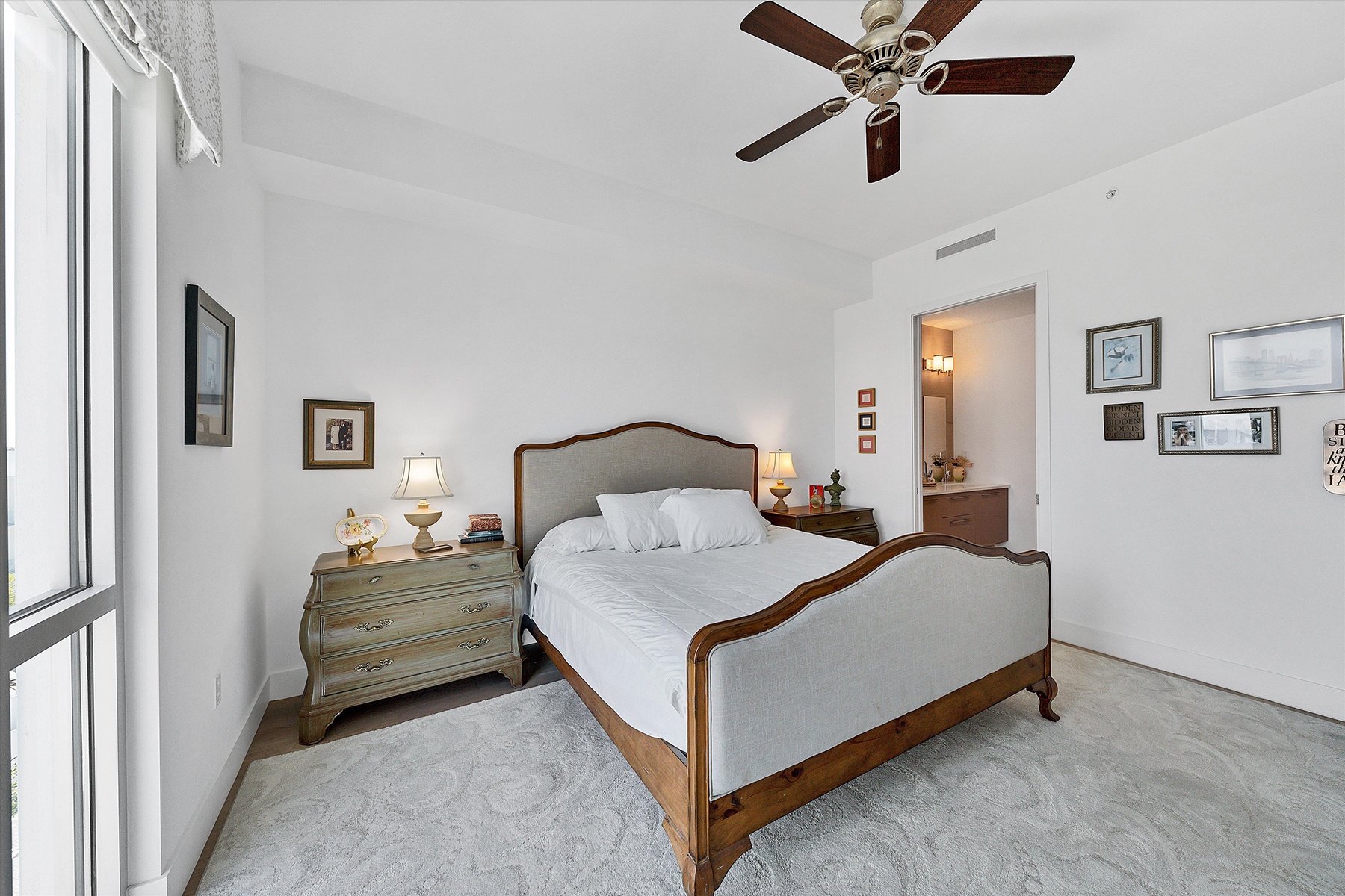 635 S Orange Avenue , 402