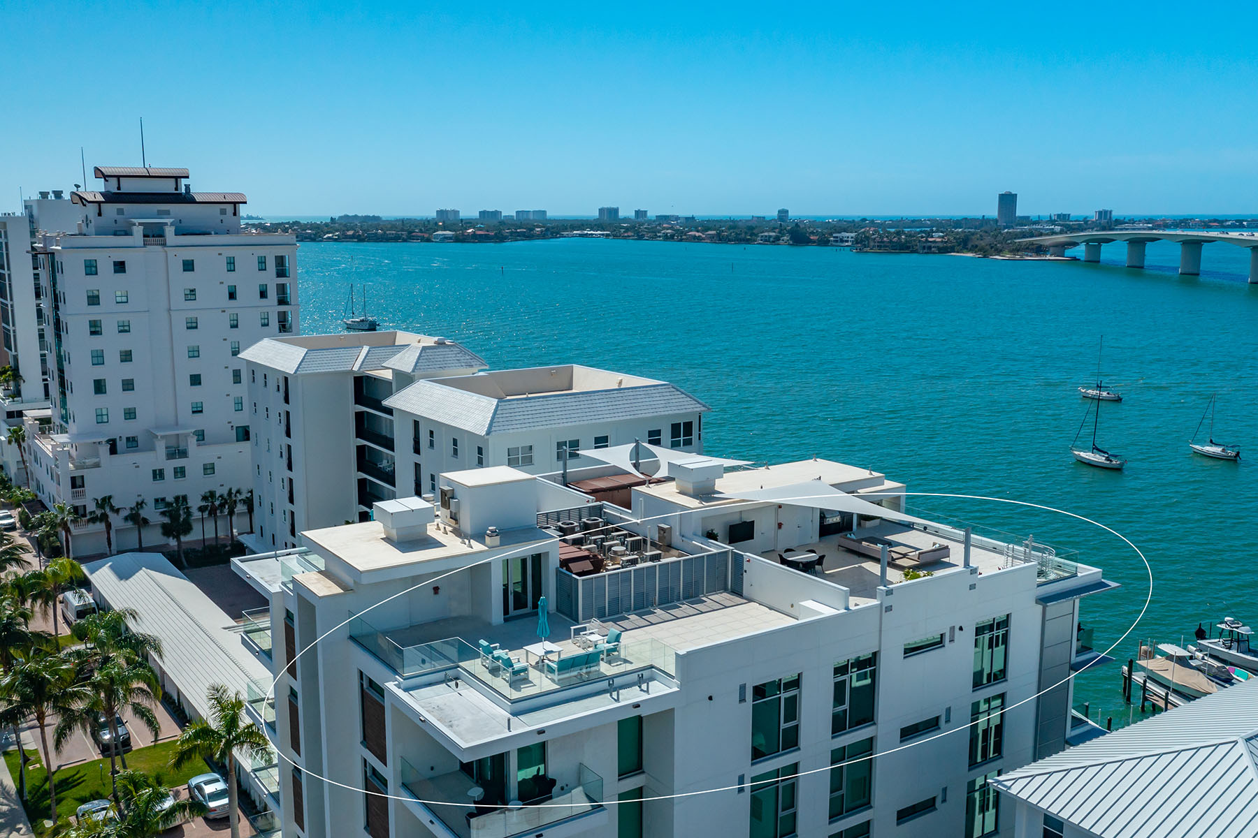 188 Golden Gate Pt , 402