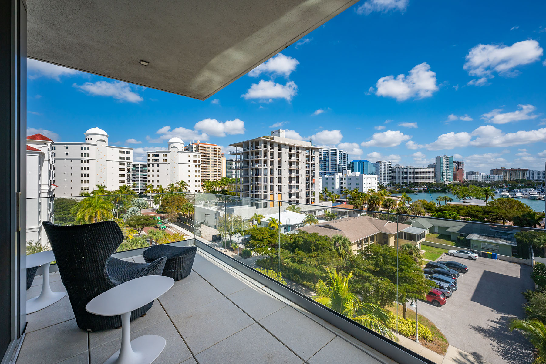 188 Golden Gate Pt , 402