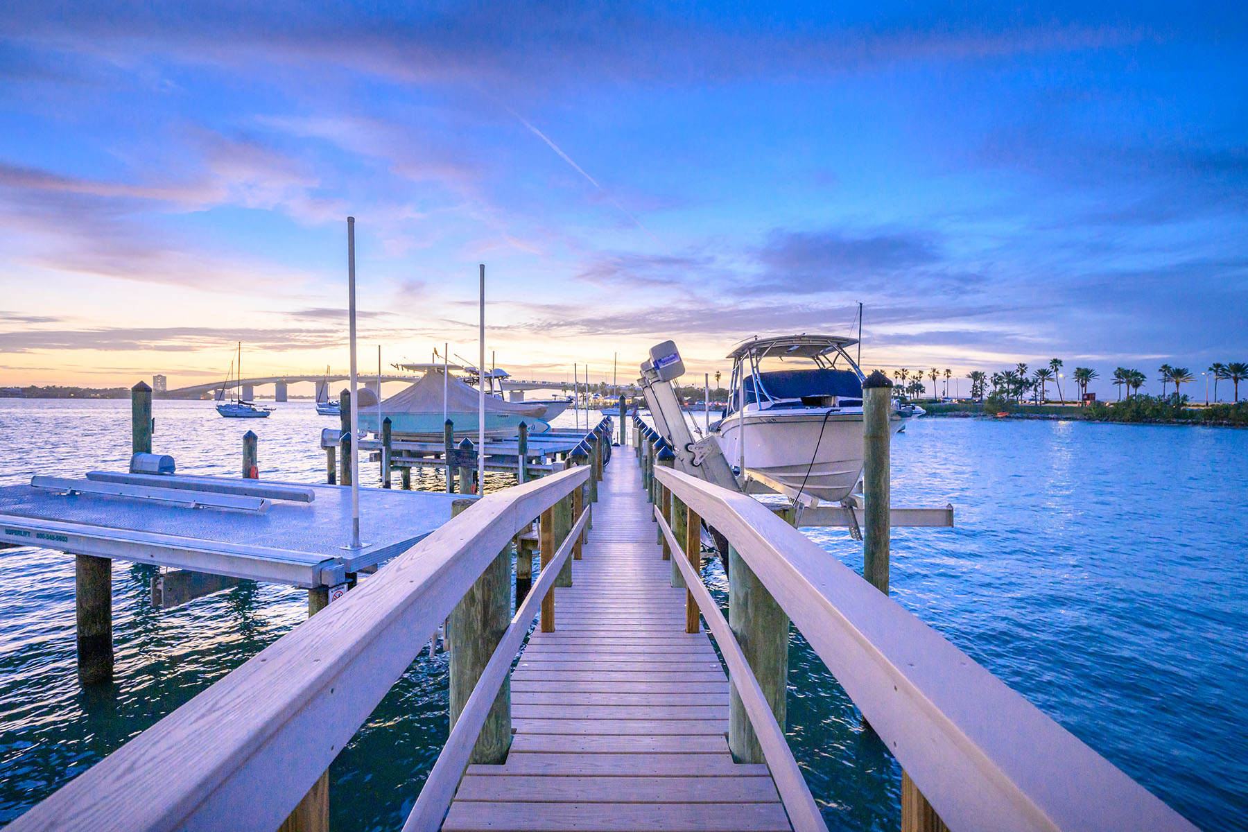 188 Golden Gate Pt , 402