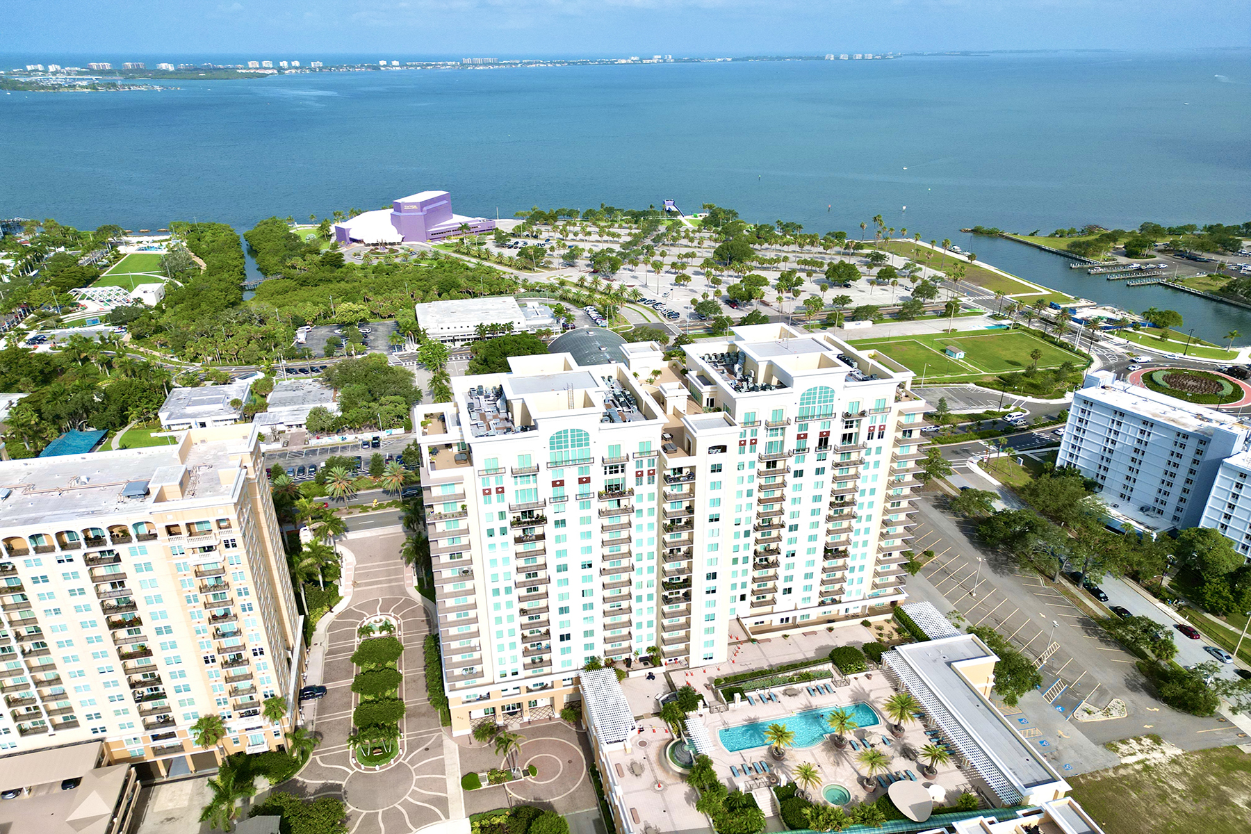 800 N Tamiami Trail , 1411