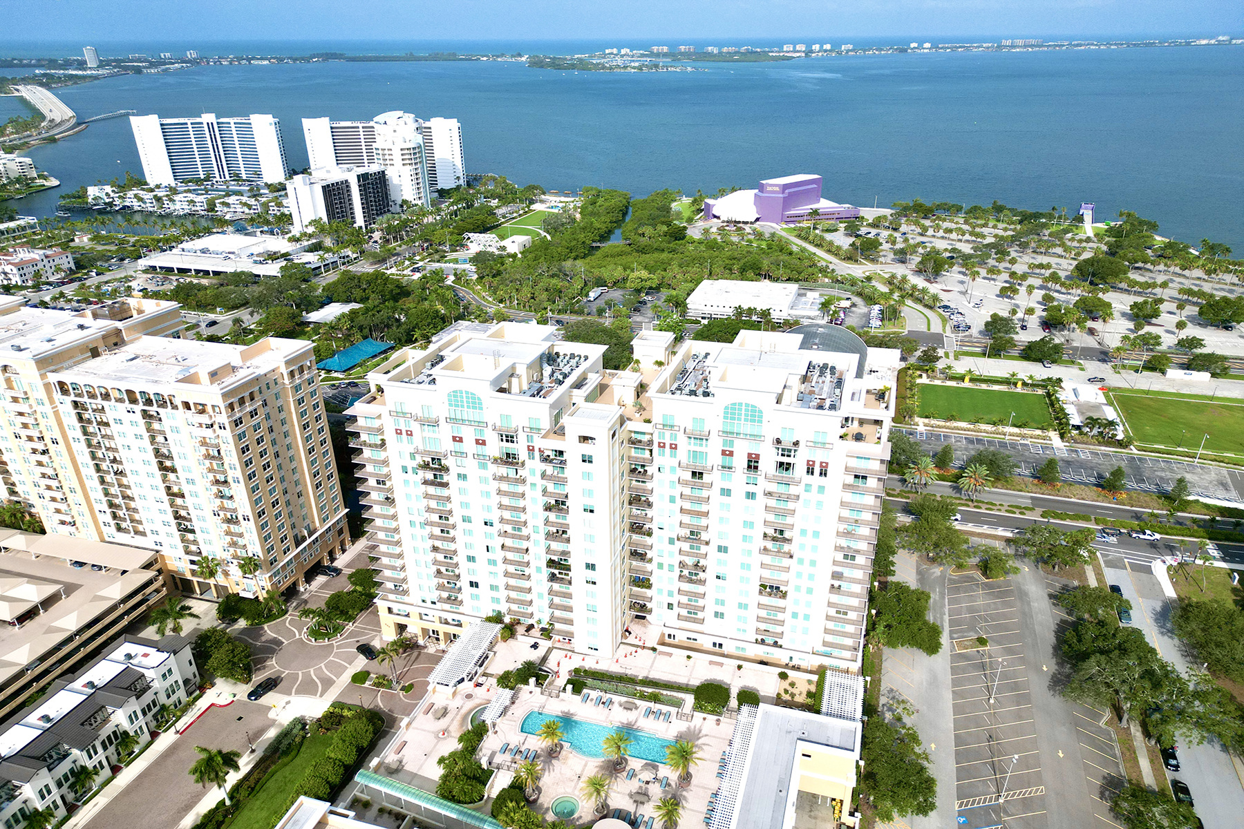 800 N Tamiami Trail , 1411