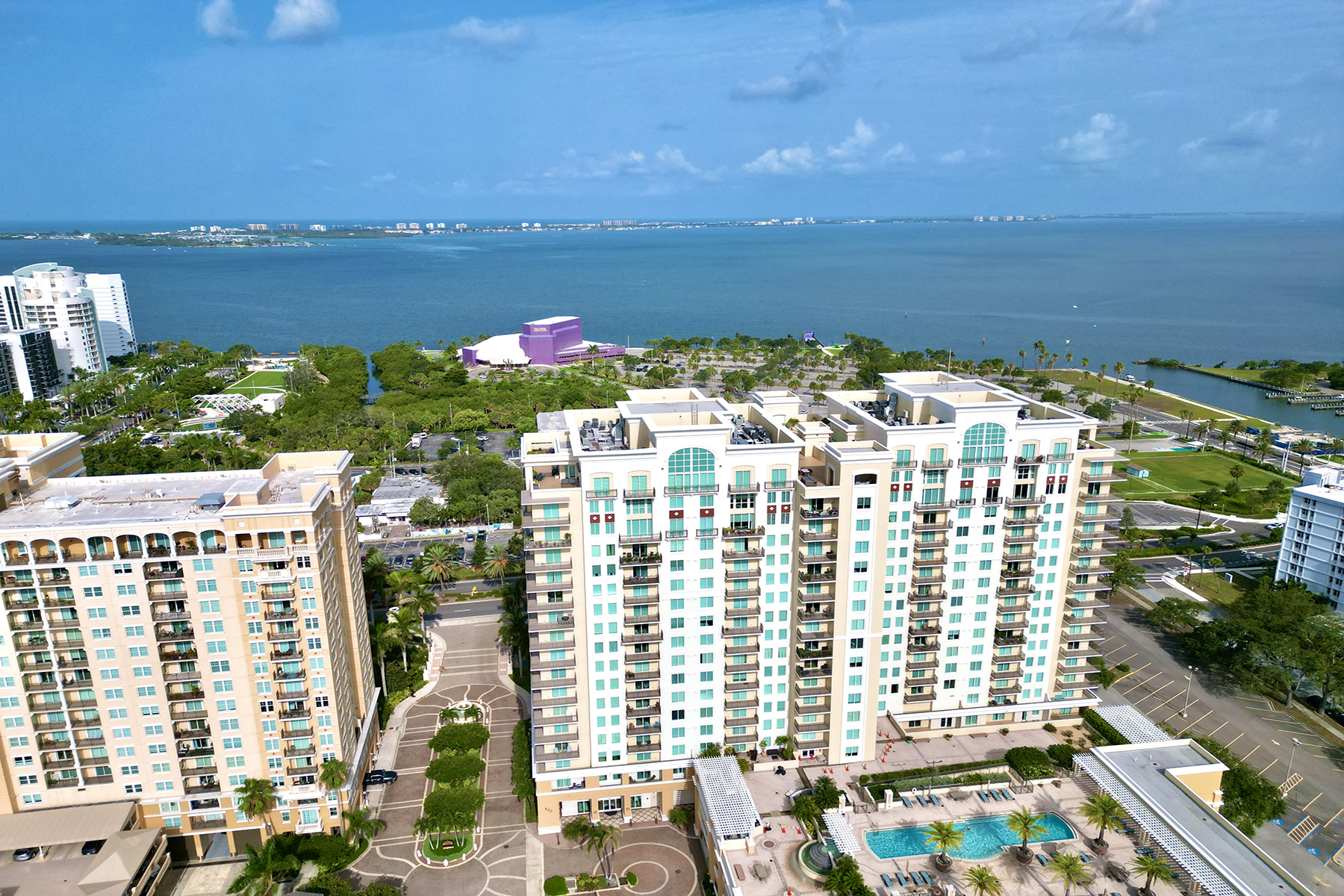 800 N Tamiami Trail , 1411