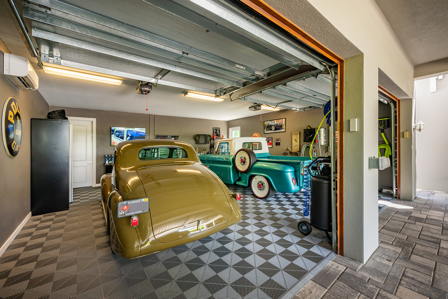 1705 Wisconsin Lane