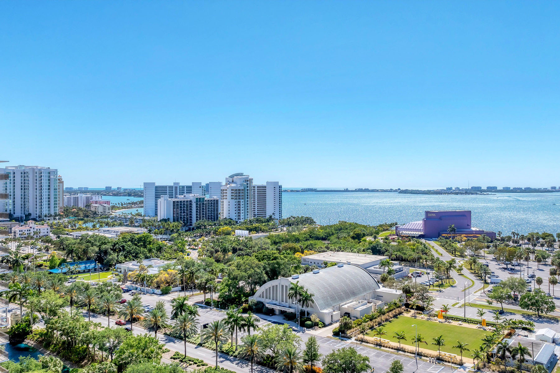 750 N Tamiami Trail , PH6