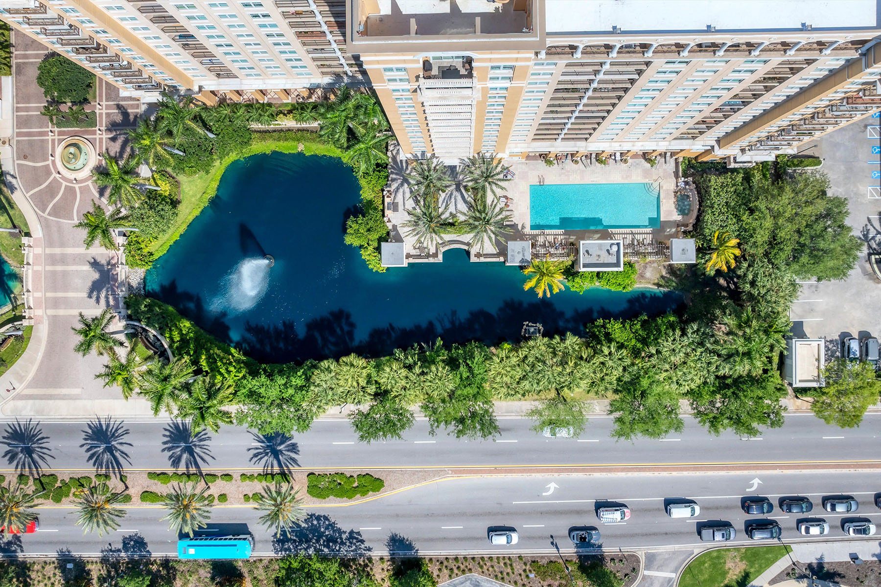 750 N Tamiami Trail , PH6