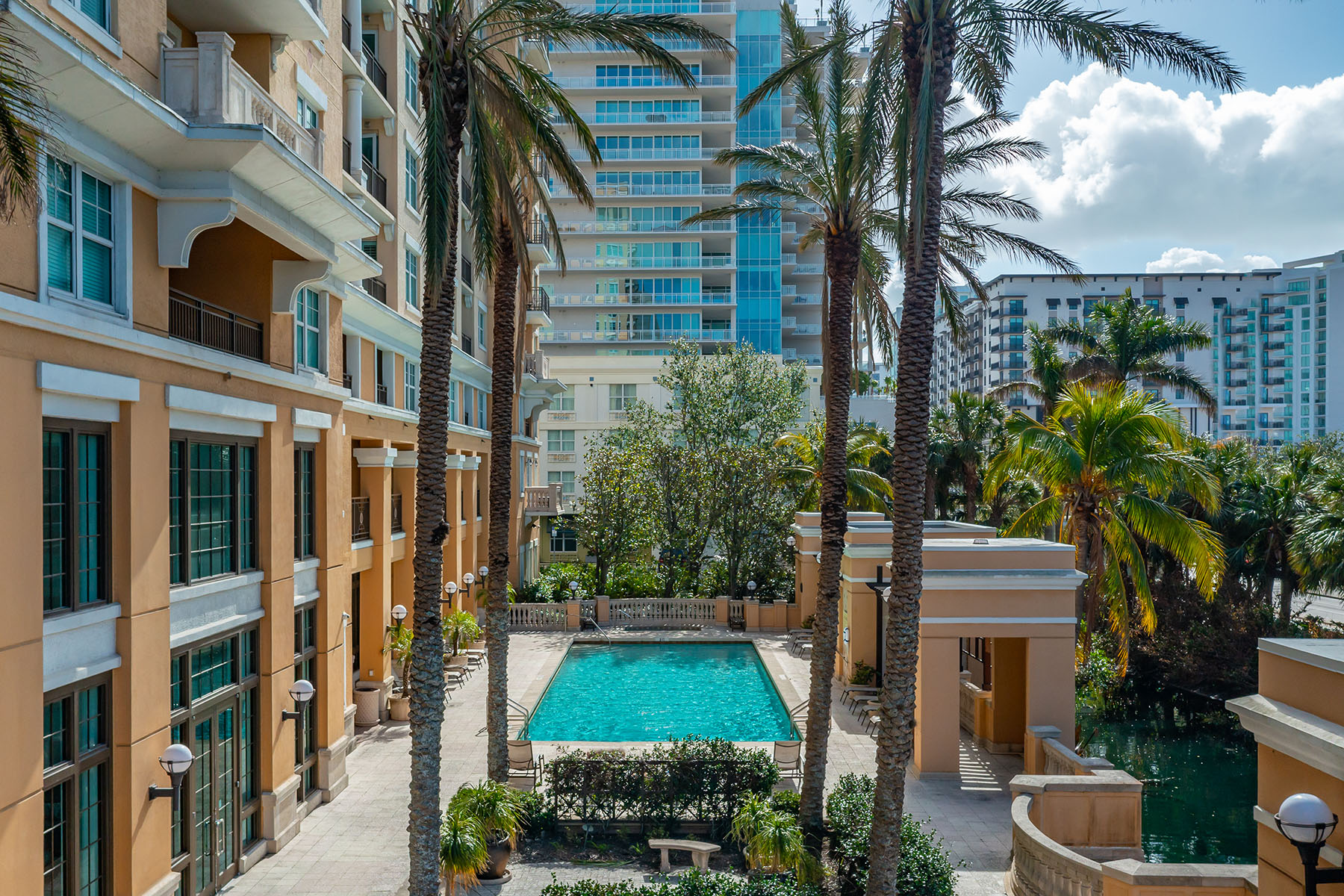 750 N Tamiami Trail , 1003