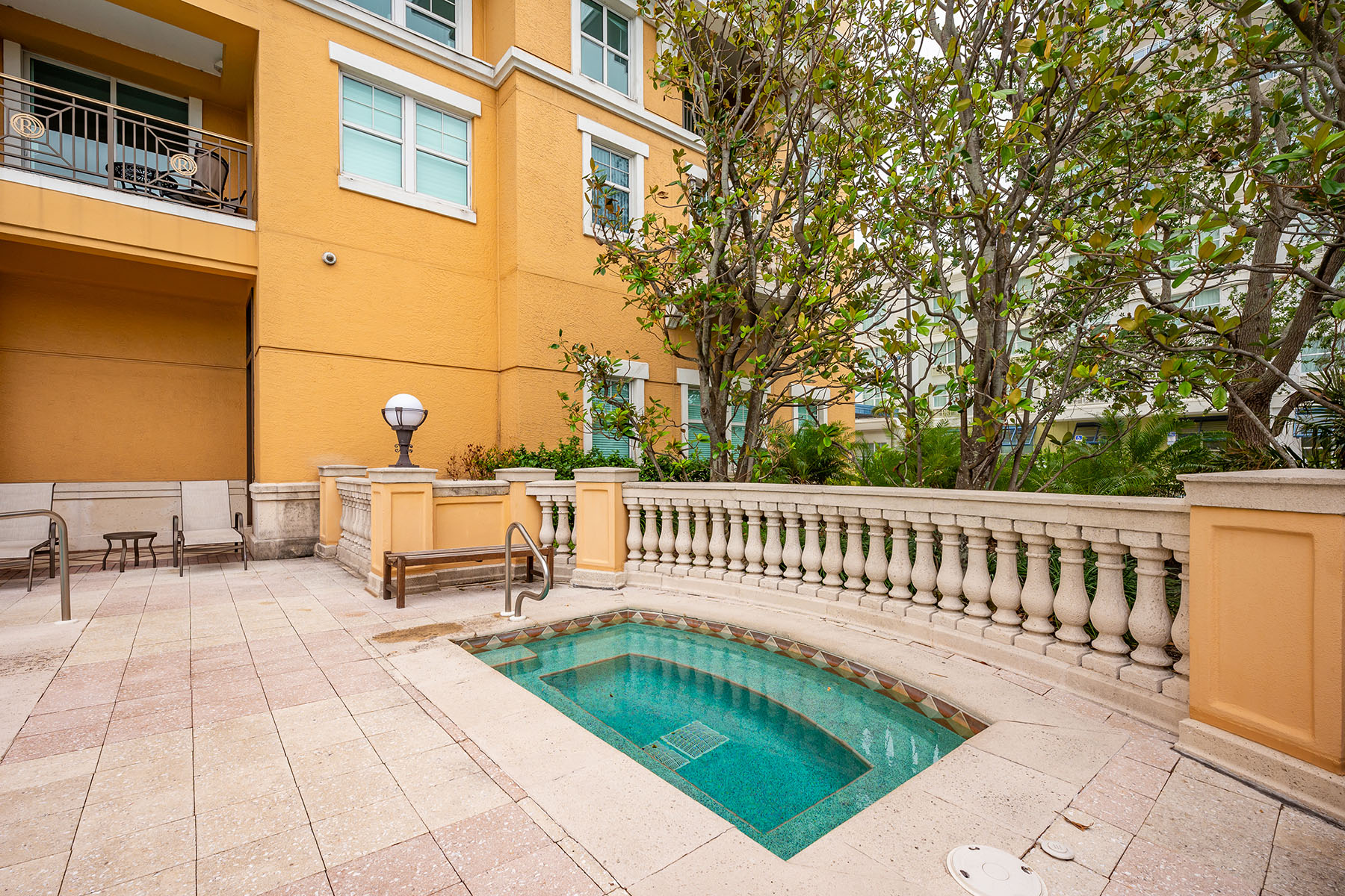 750 N Tamiami Trail , 1003