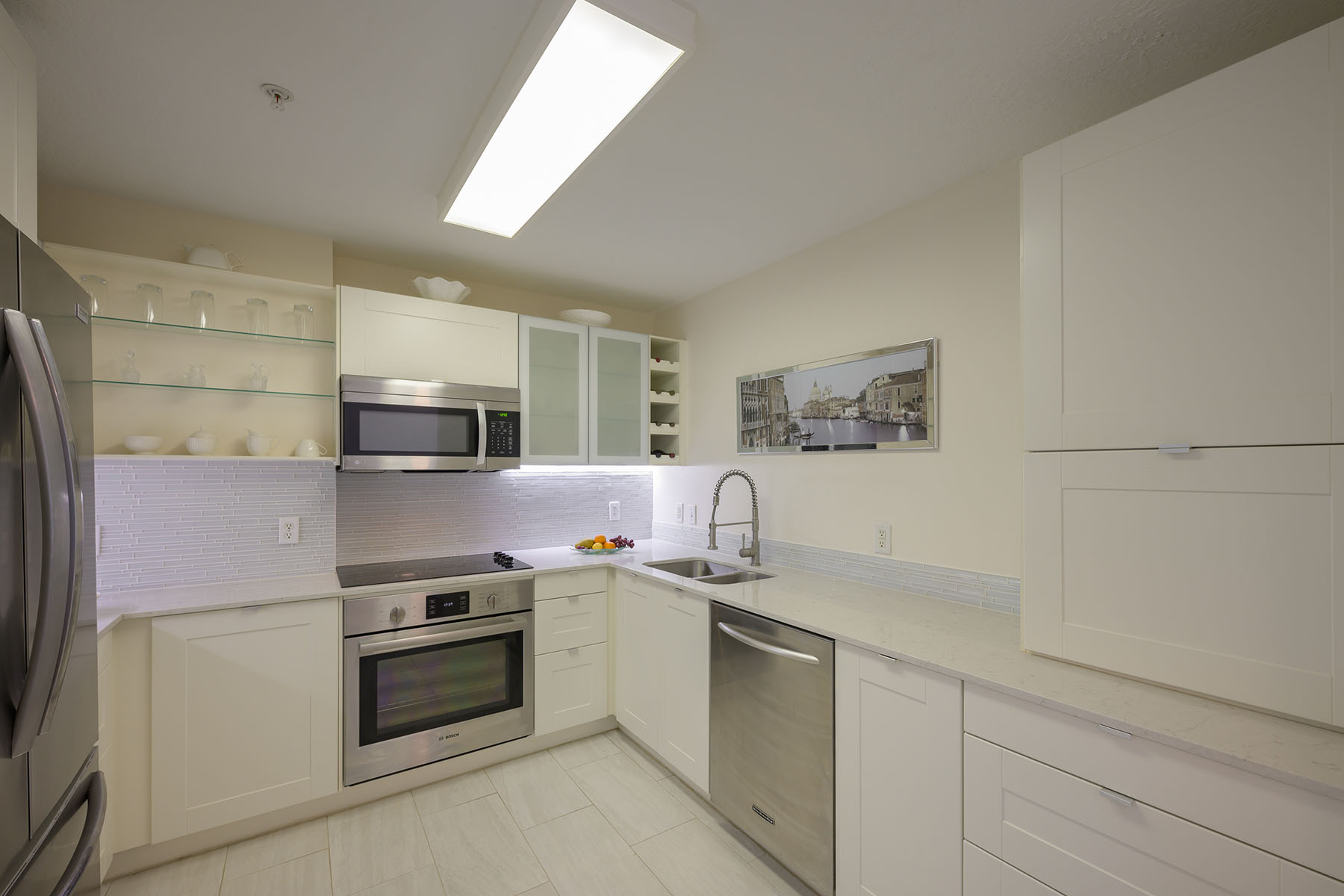 750 N Tamiami Trail , 1003