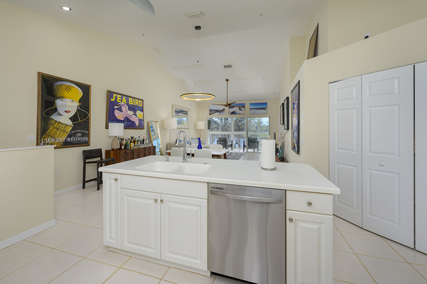 6748 Fairview Terrace , 4-202