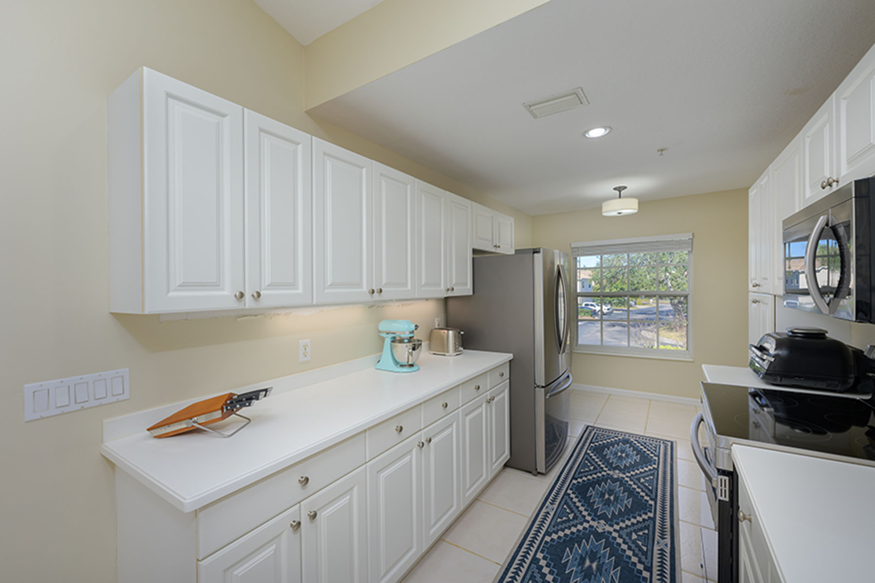 6748 Fairview Terrace , 4-202