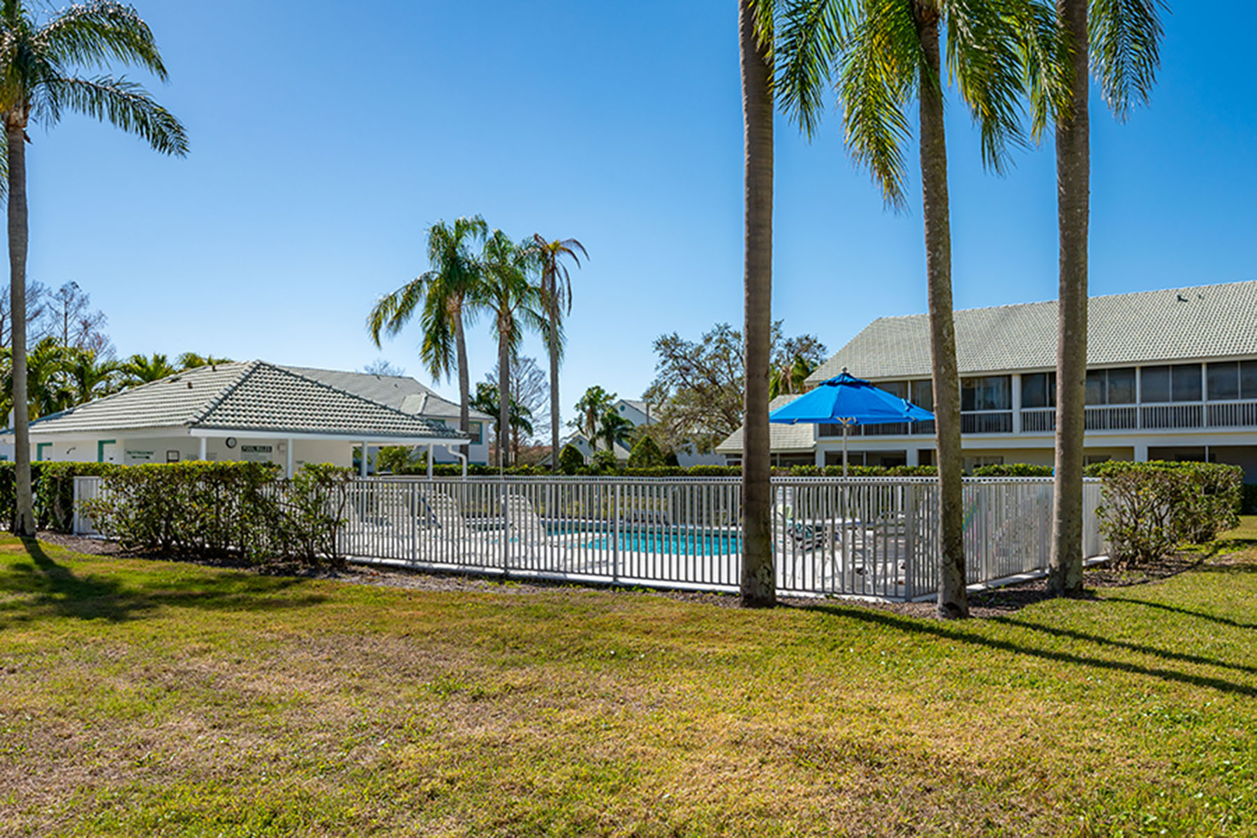 6748 Fairview Terrace , 4-202