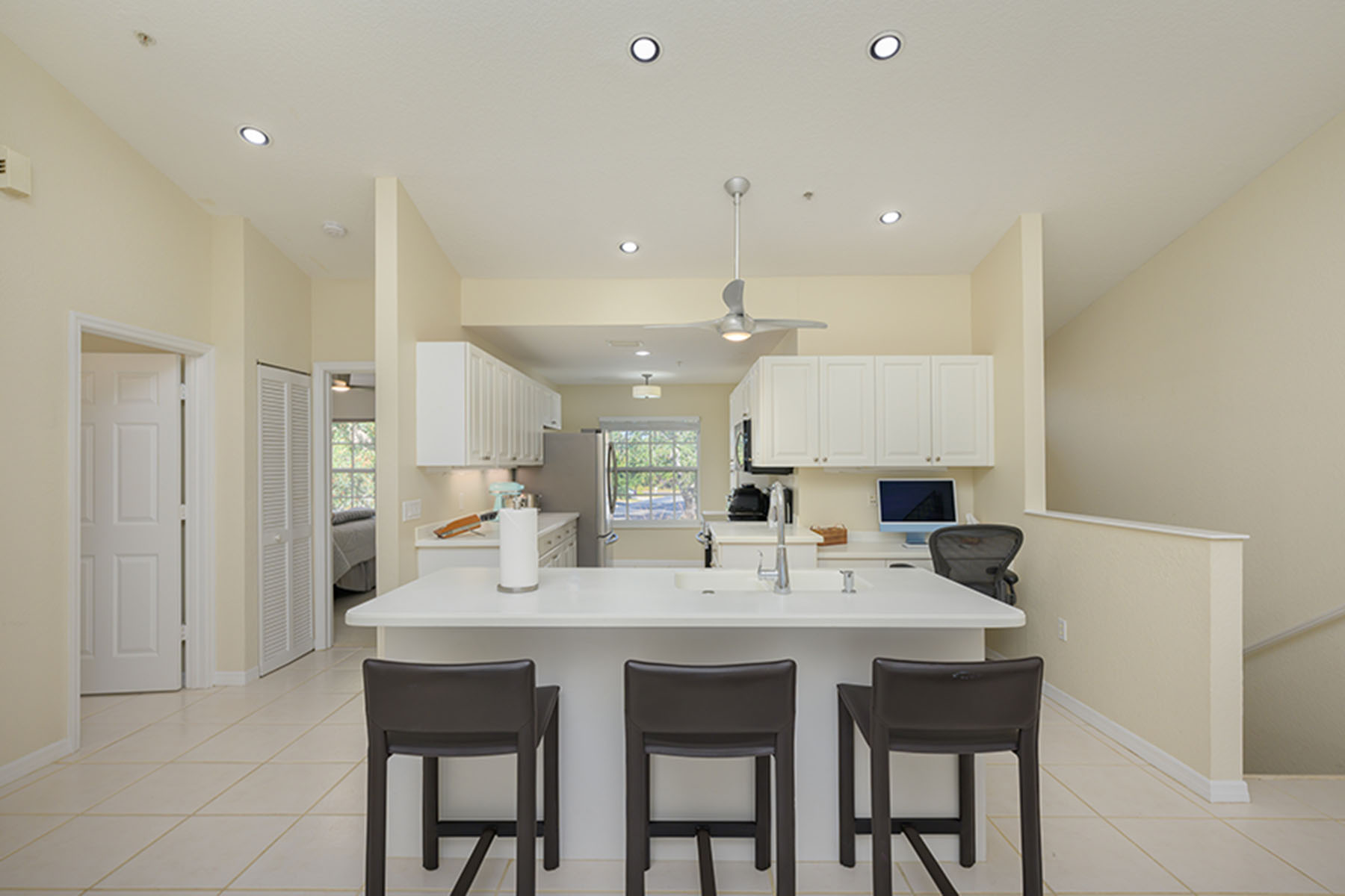 6748 Fairview Terrace , 4-202