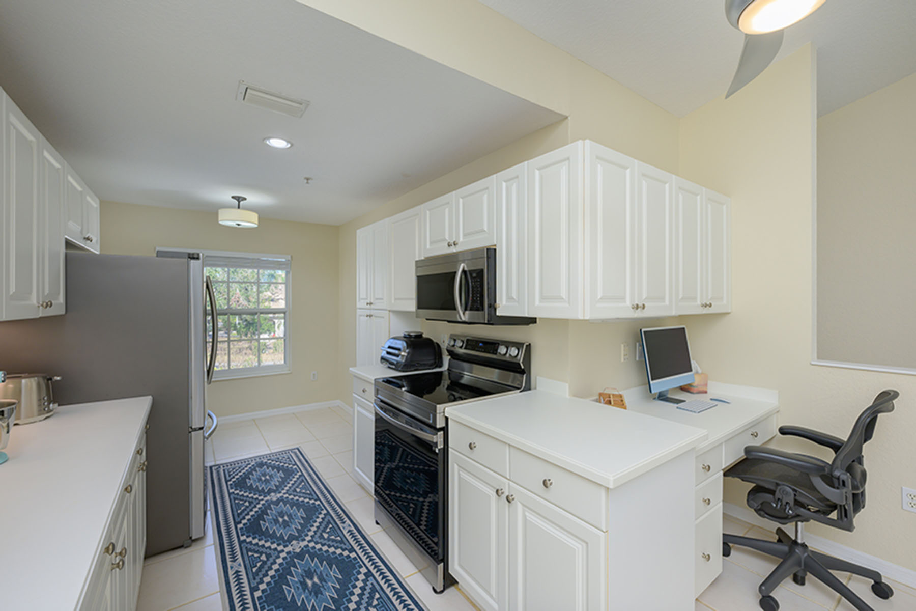 6748 Fairview Terrace , 4-202