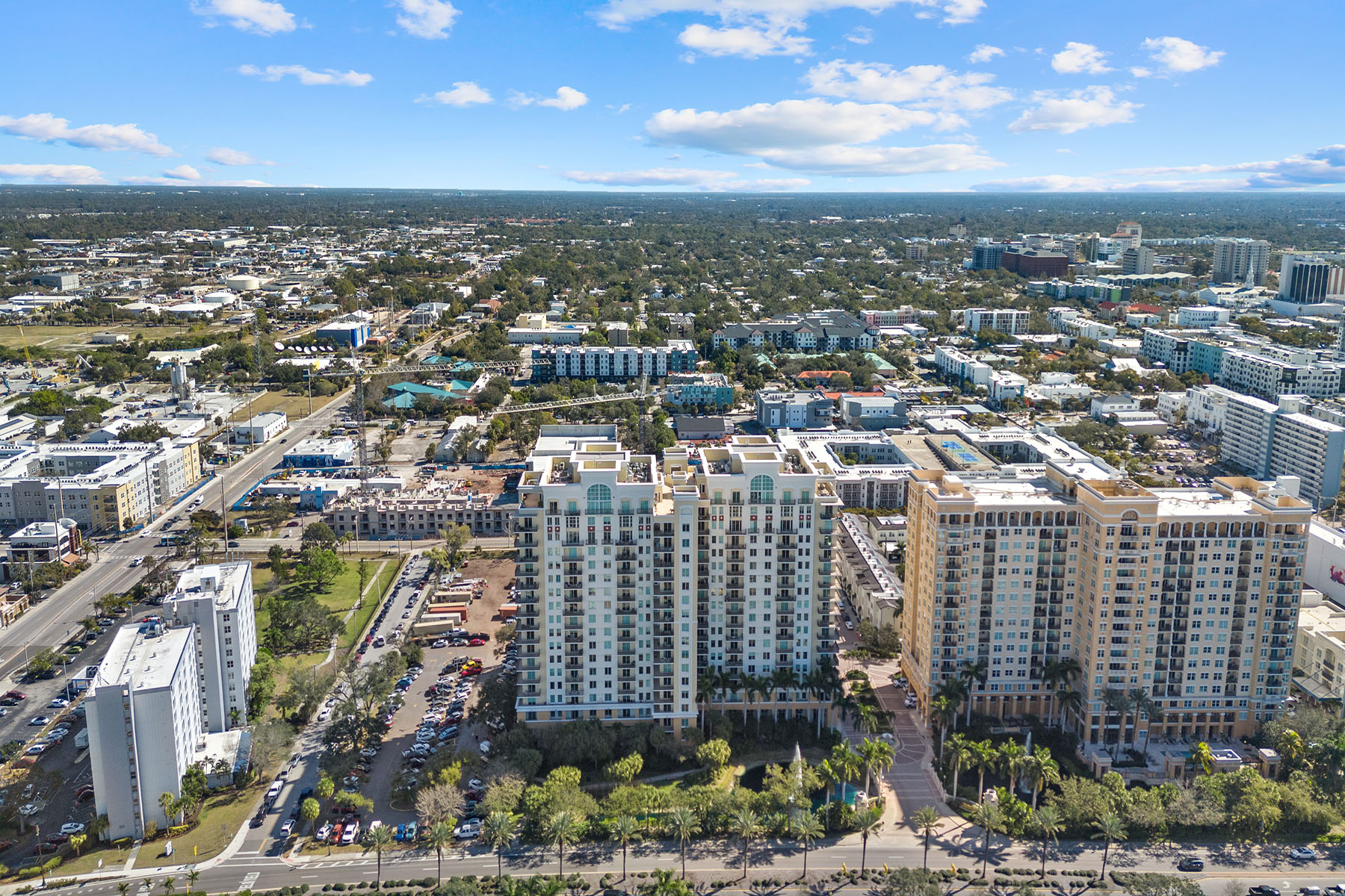 800 N Tamiami Trail , 1512
