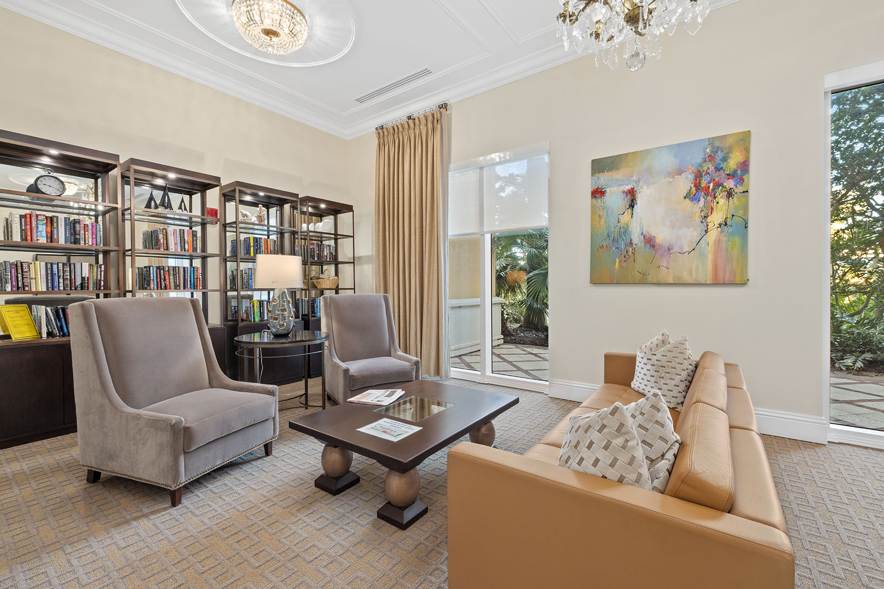 800 N Tamiami Trail , 611