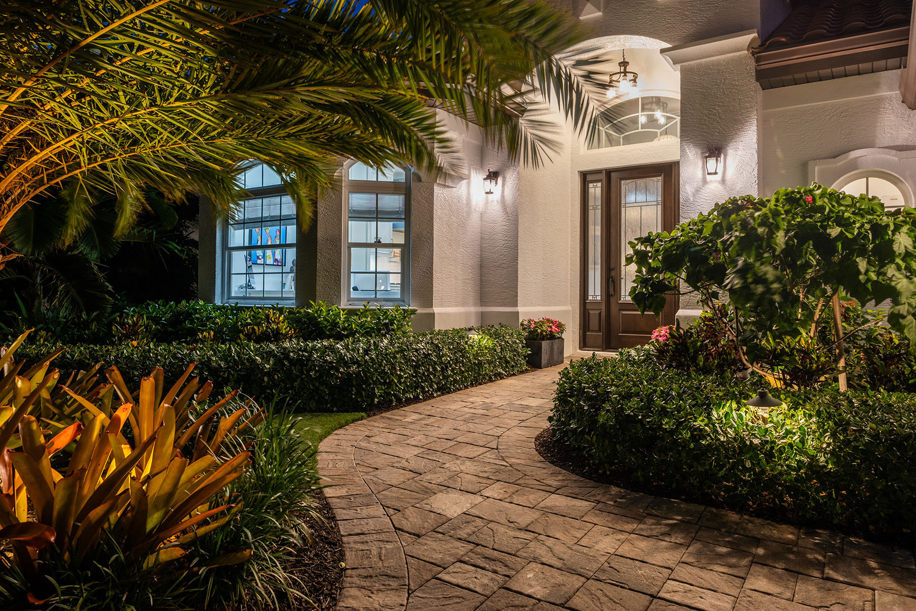 1915 Clematis Street